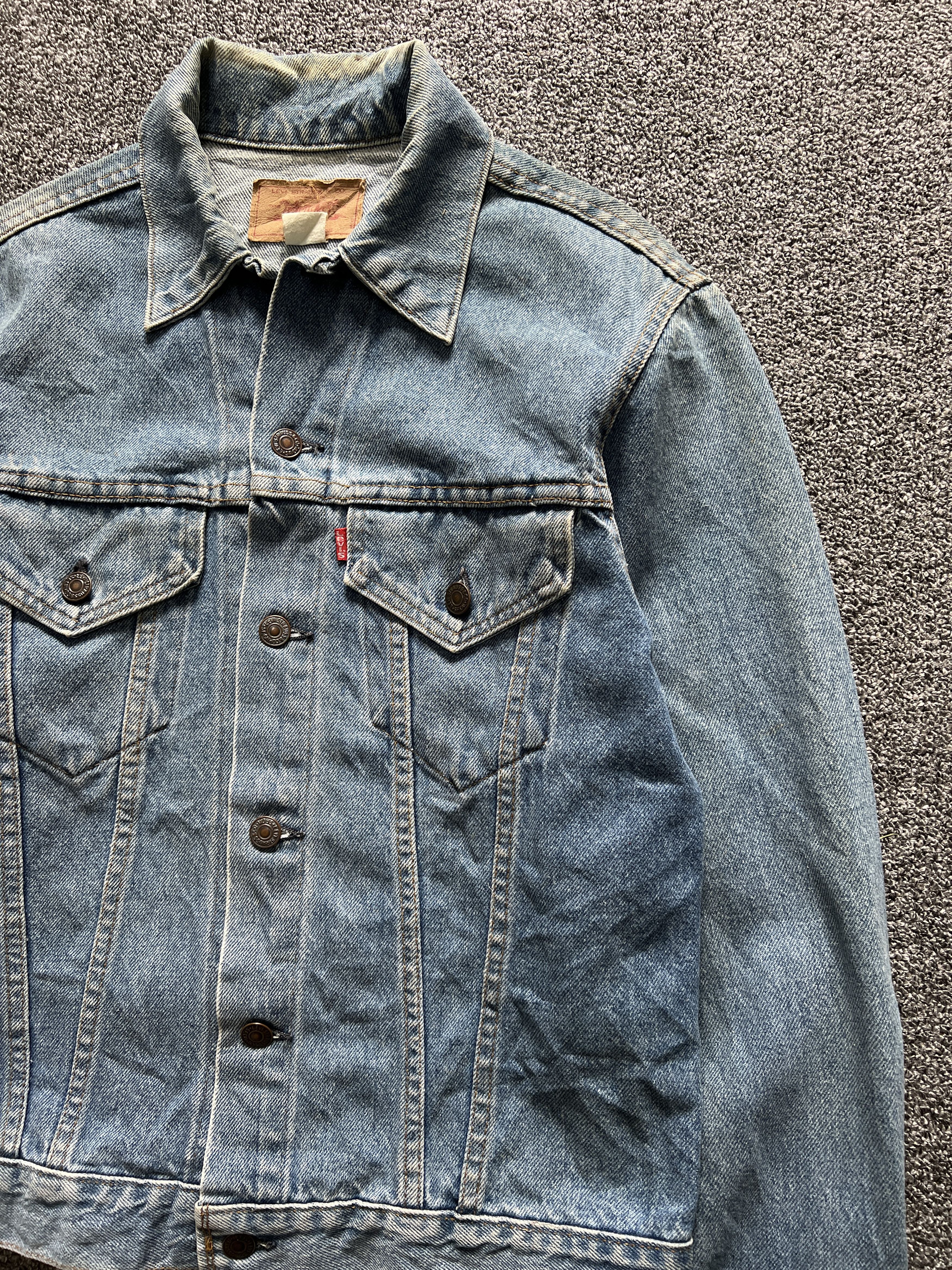 Levi's Vintage Levis usa denim trucker jacket blue light wash Size US S / EU 44-46 / 1 - 3 Thumbnail