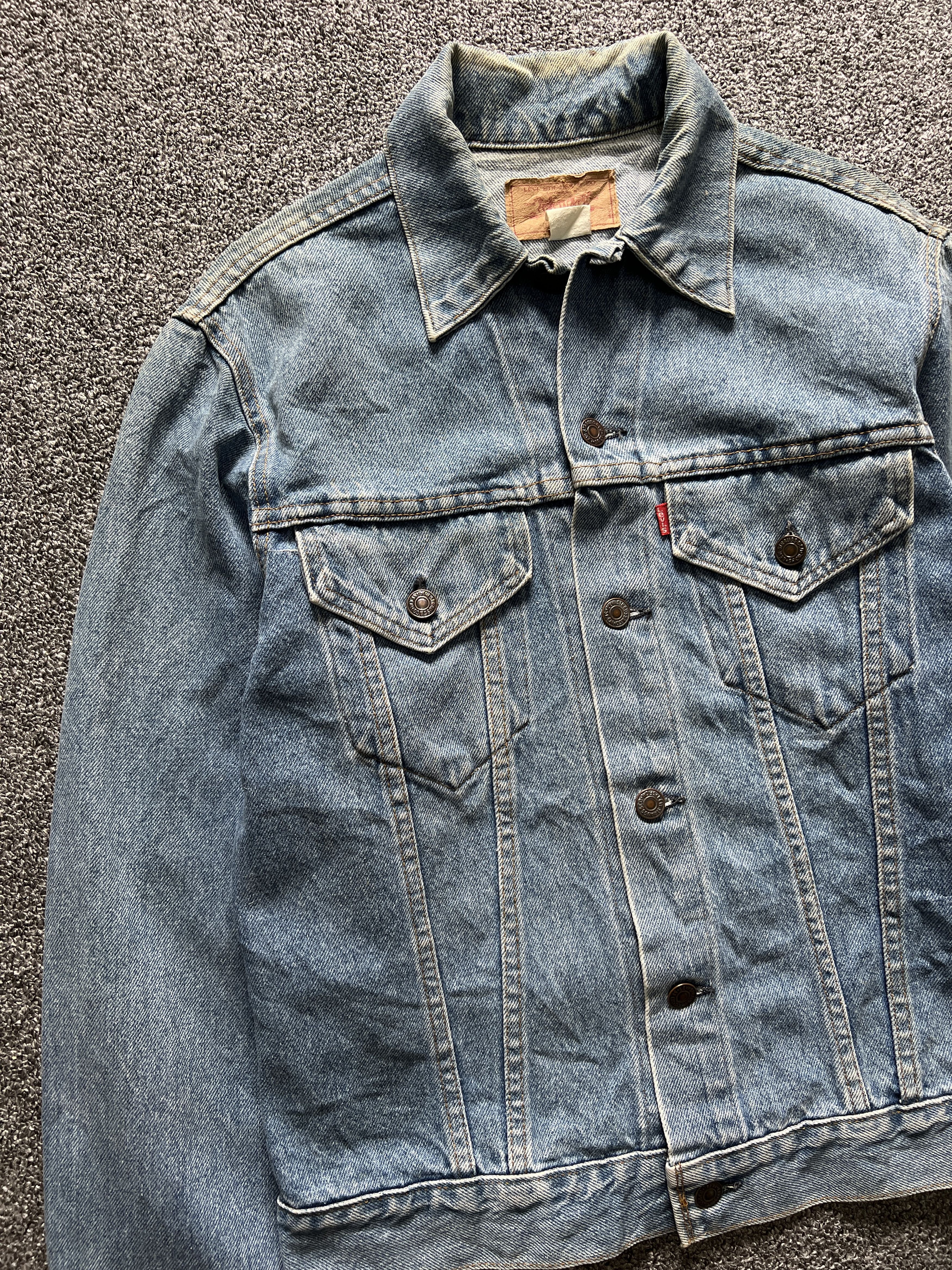 Levi's Vintage Levis usa denim trucker jacket blue light wash Size US S / EU 44-46 / 1 - 2 Thumbnail