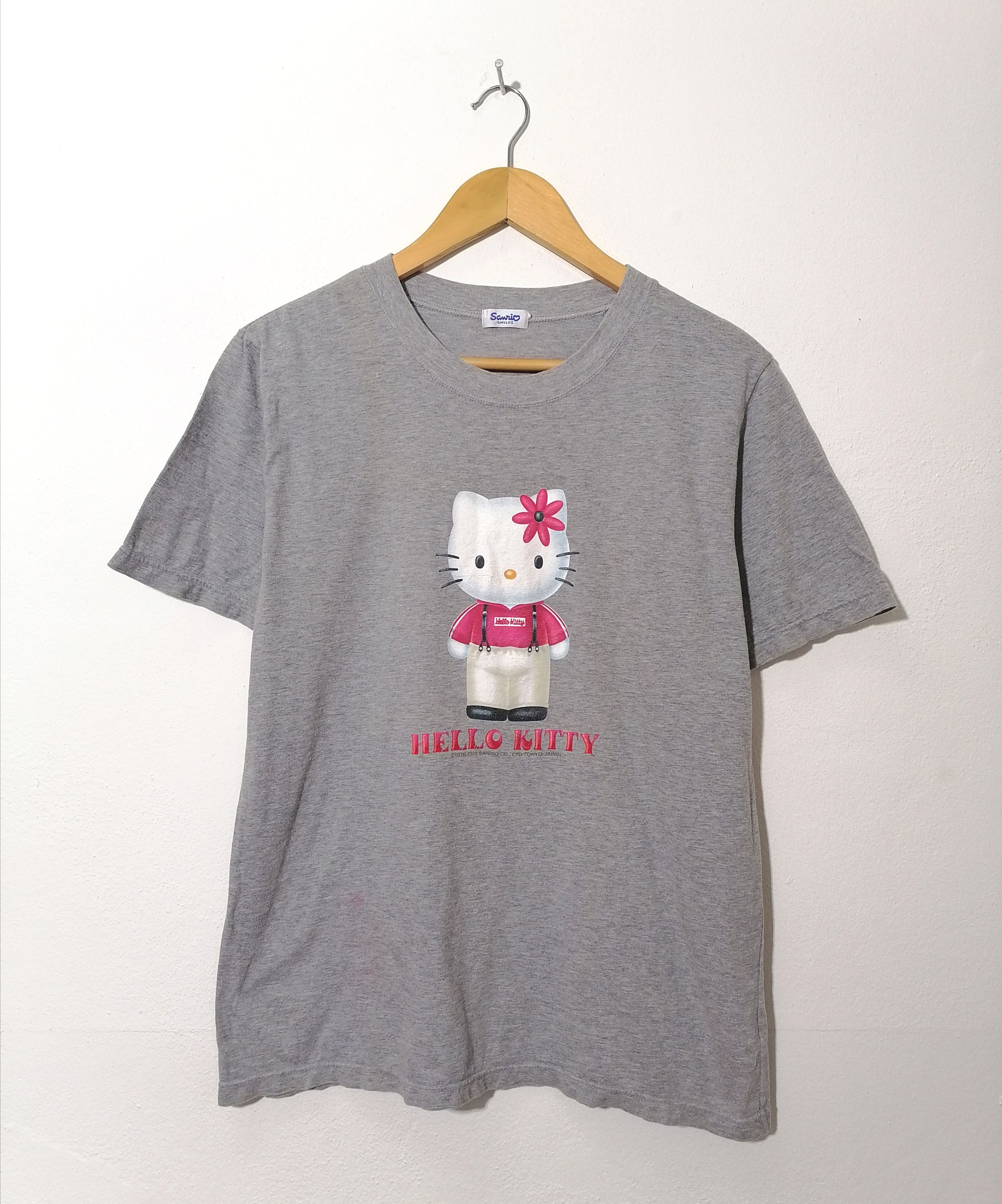 Anime × Japanese Brand × Vintage Vintage 90's Hello Kitty Tee Size US M / EU 48-50 / 2 - 1 Thumbnail