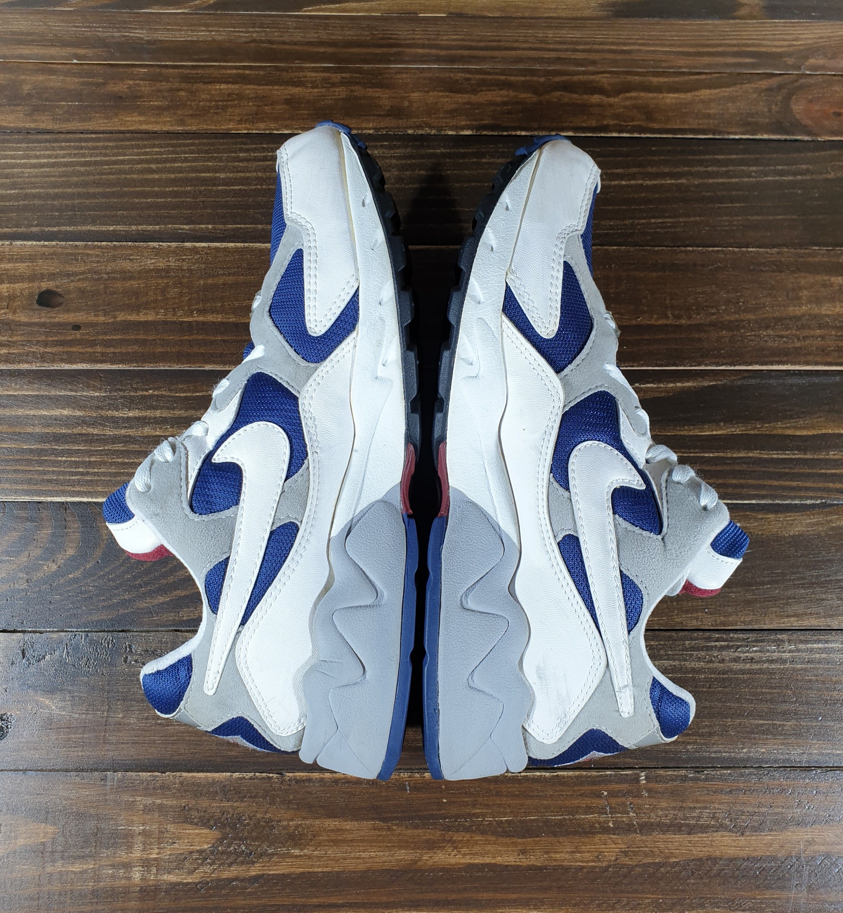 Nike Vintage Nike Air Equator 1996 Mens Sneakers Retro Very Rare Size US 9 / EU 42 - 7 Thumbnail