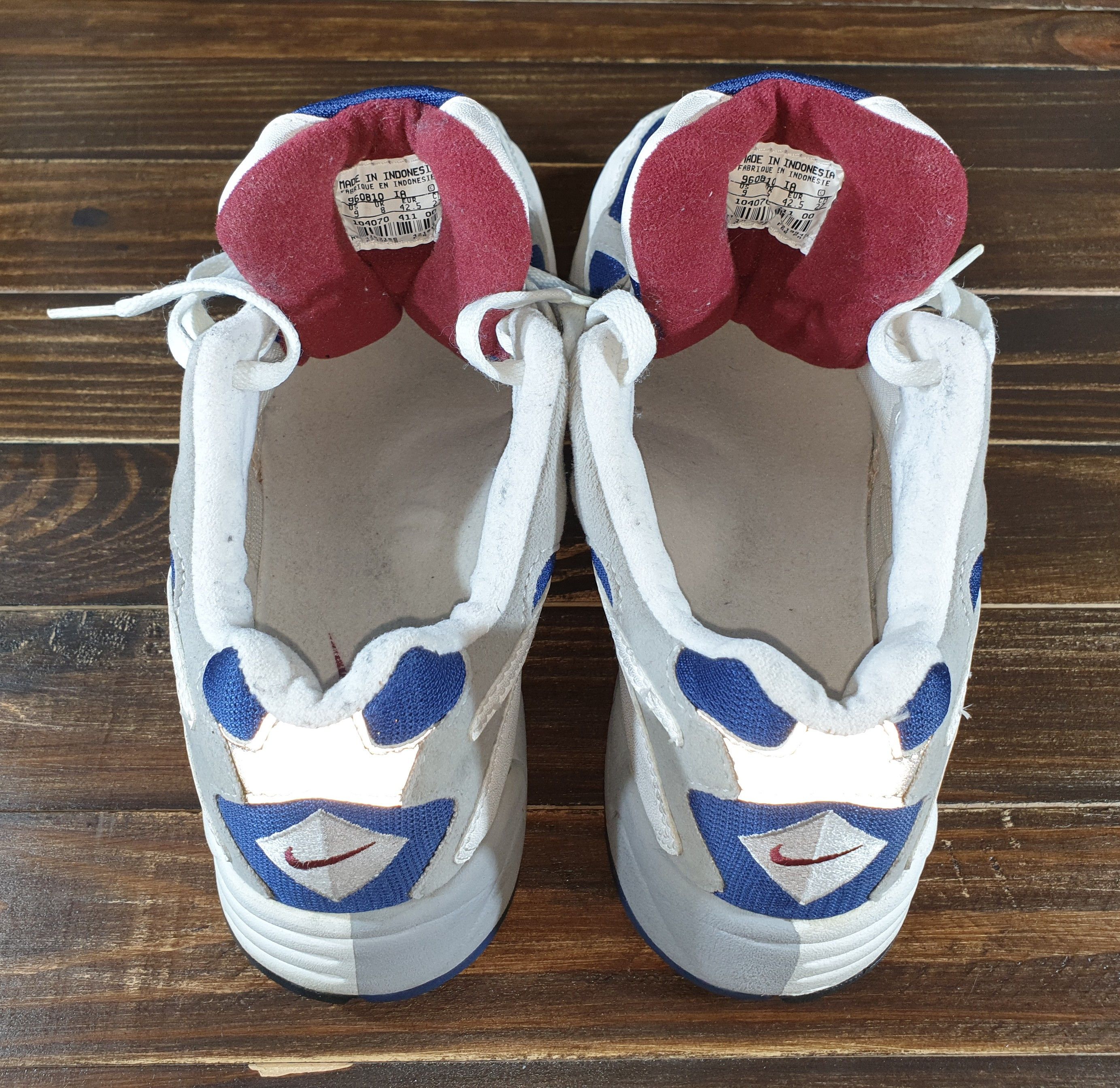 Nike Vintage Nike Air Equator 1996 Mens Sneakers Retro Very Rare Size US 9 / EU 42 - 22 Thumbnail