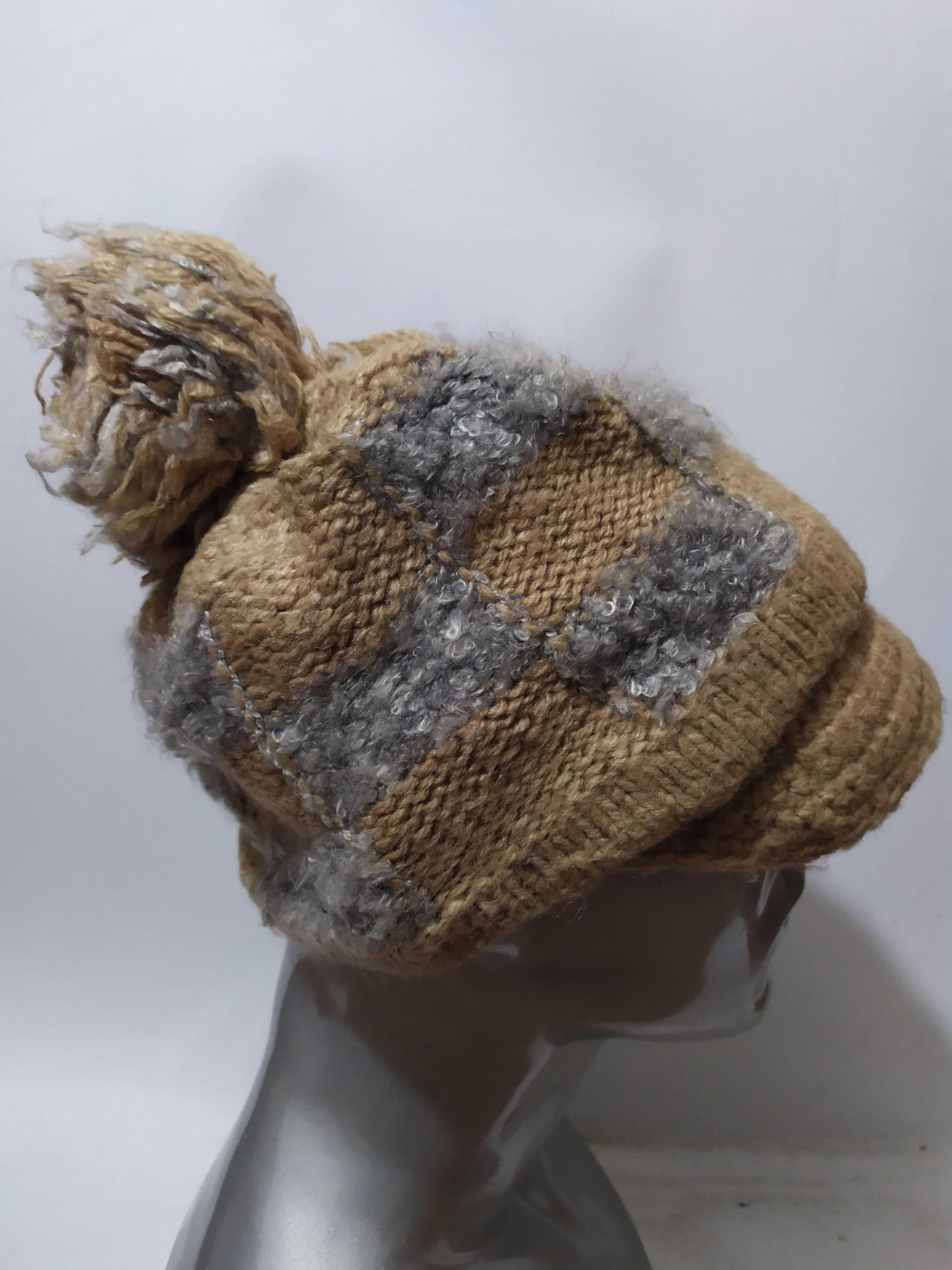 Vivienne Westwood 🔥Vivienne Westwood Knitted Leather Patch Orb Logo Hats Size ONE SIZE - 4 Thumbnail
