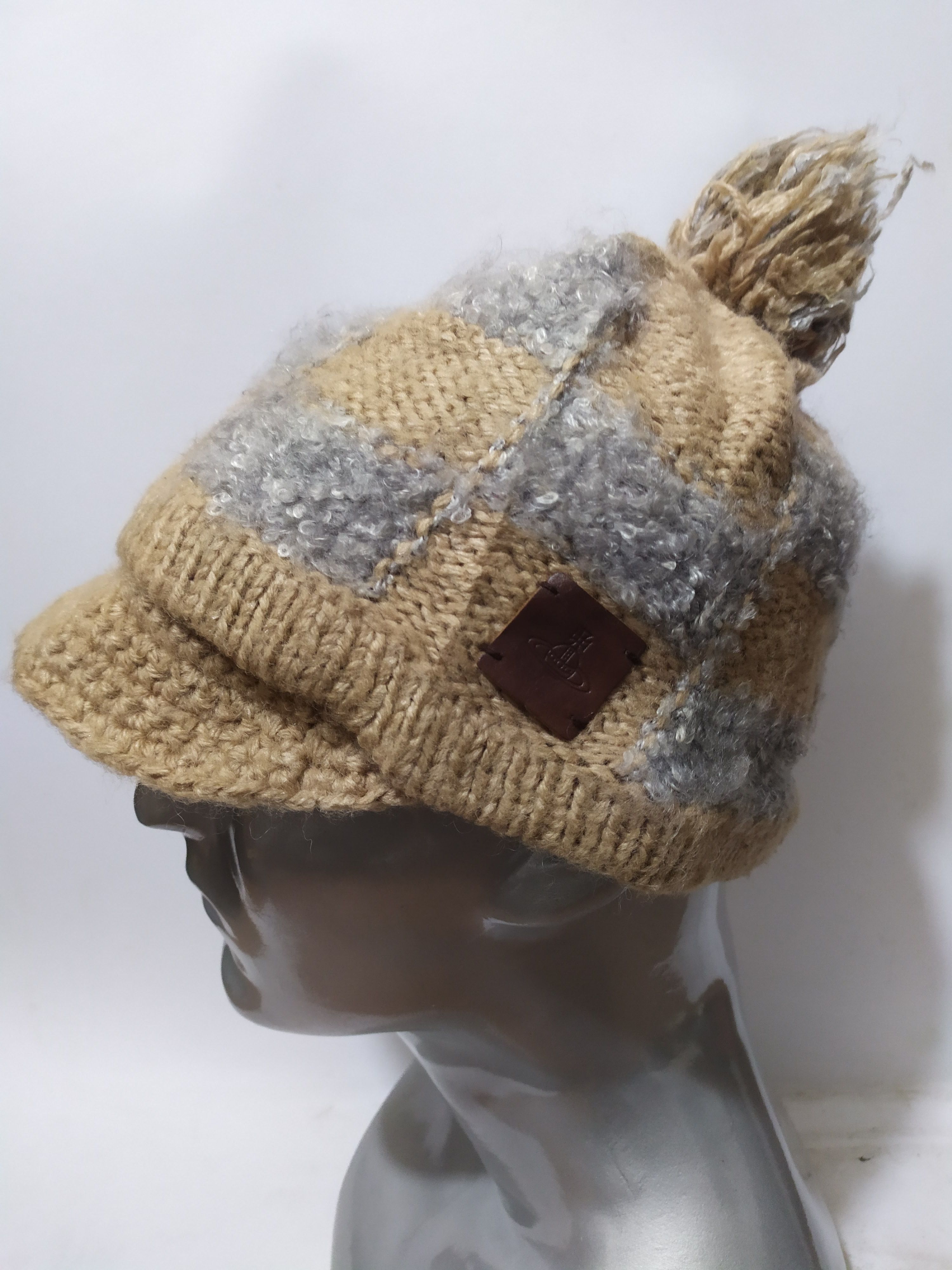 🔥Vivienne Westwood Knitted Leather Patch Orb Logo Hats