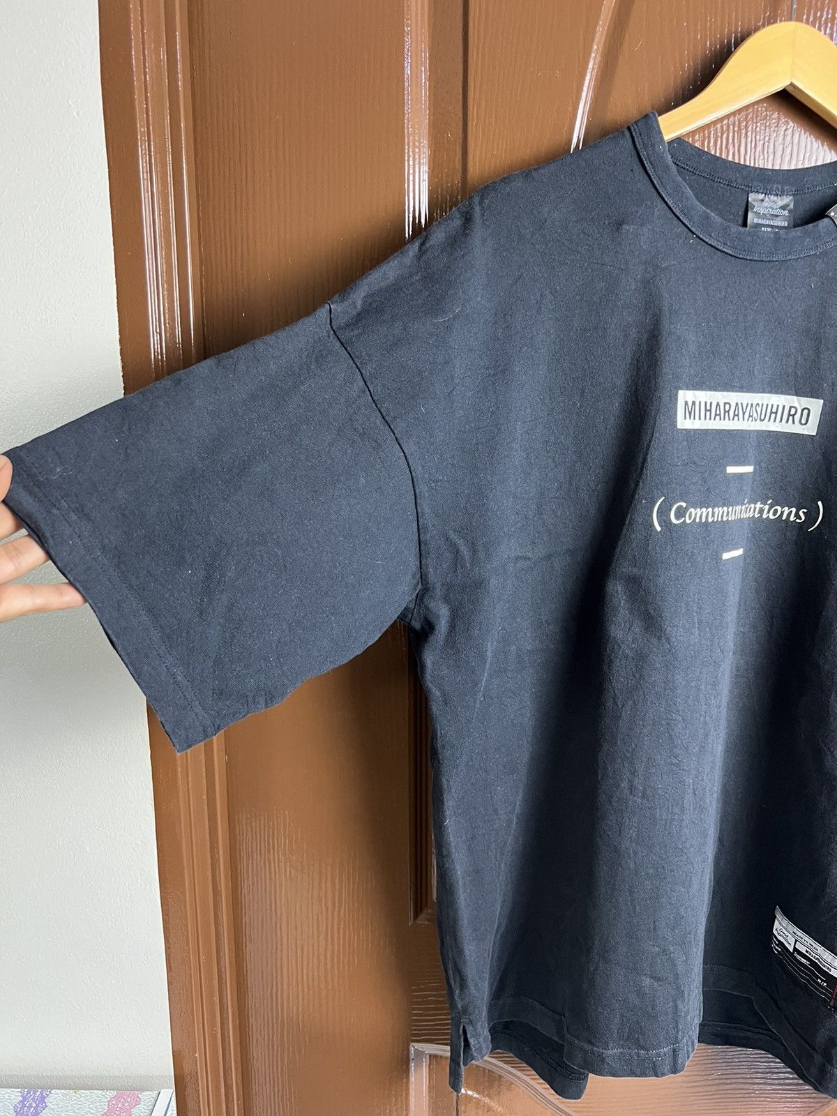 GU × Maison MIHARA YASUHIRO 🔥Miharayasuhiro x Gu Good Inspiration Tees Size US L / EU 52-54 / 3 - 7 Thumbnail