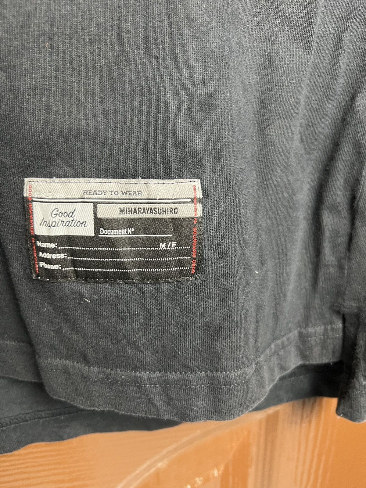 GU × Maison MIHARA YASUHIRO 🔥Miharayasuhiro x Gu Good Inspiration Tees Size US L / EU 52-54 / 3 - 6 Thumbnail