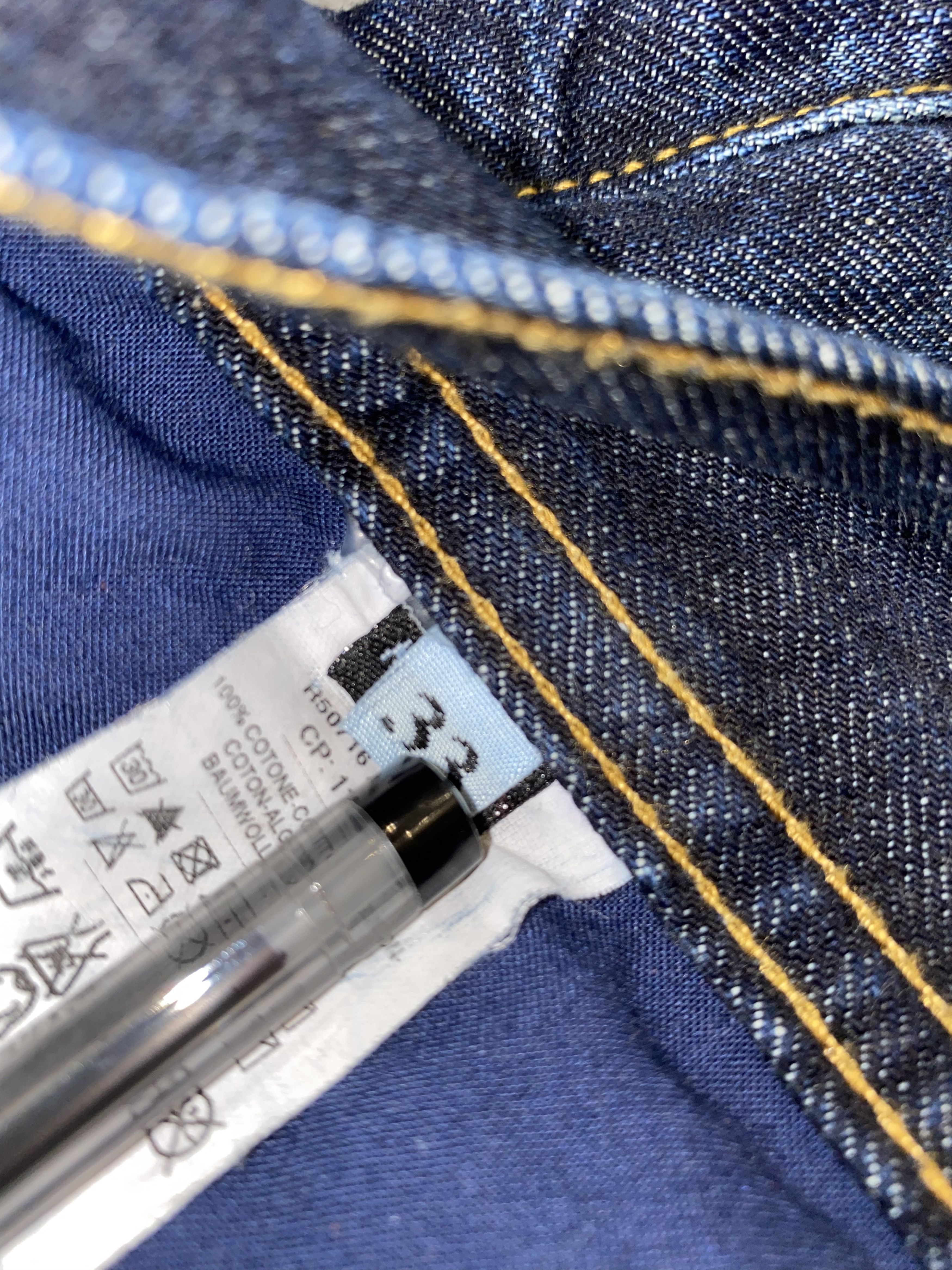 Dolce & Gabbana Dolce & Gabbana Distressed Indigo Denim Pants Size US 32 / EU 48 - 17 Thumbnail