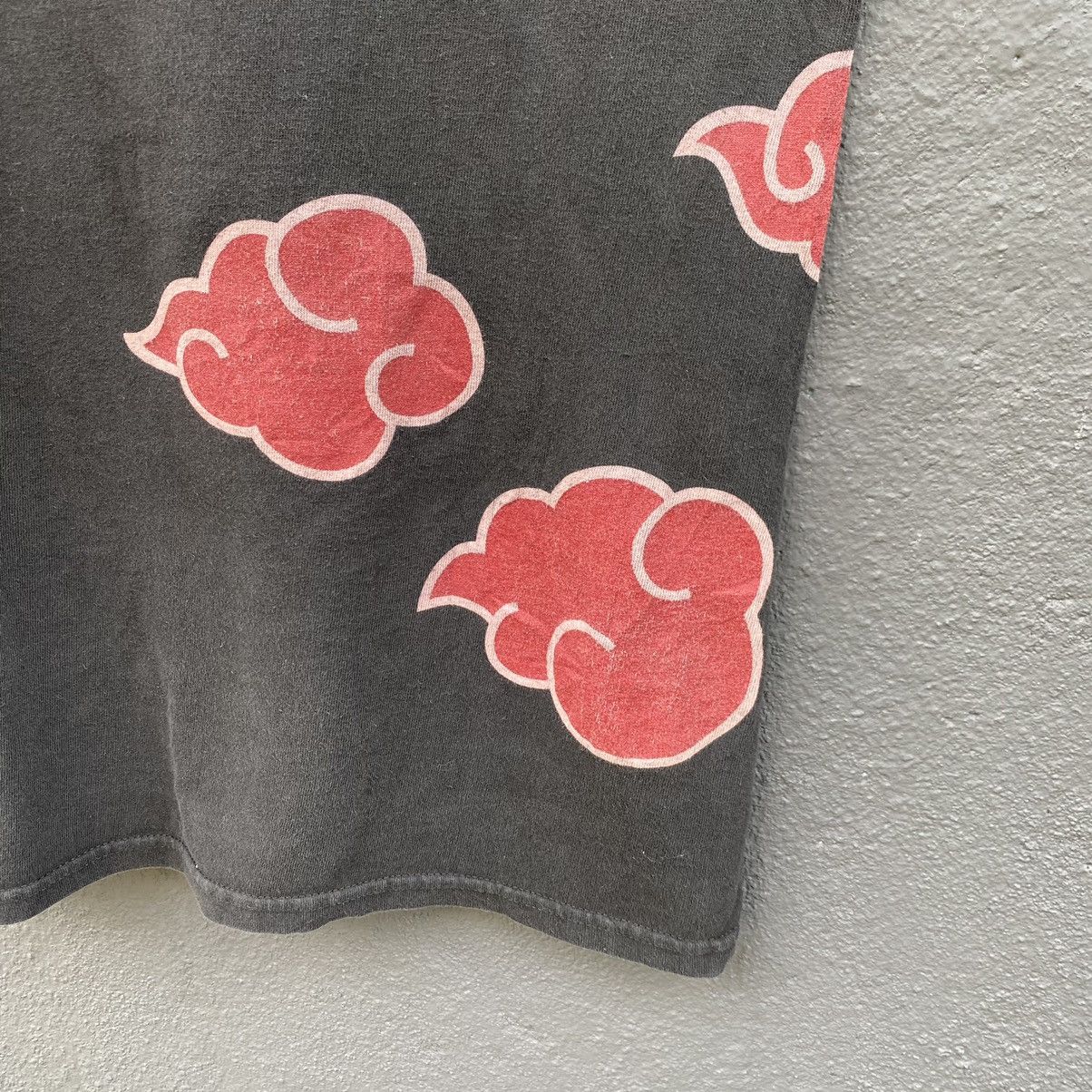 Anime Thrashed Faded Akatsuki Uchiha Itachi ERD GRUNGE ANIME TEE Size US L / EU 52-54 / 3 - 3 Thumbnail