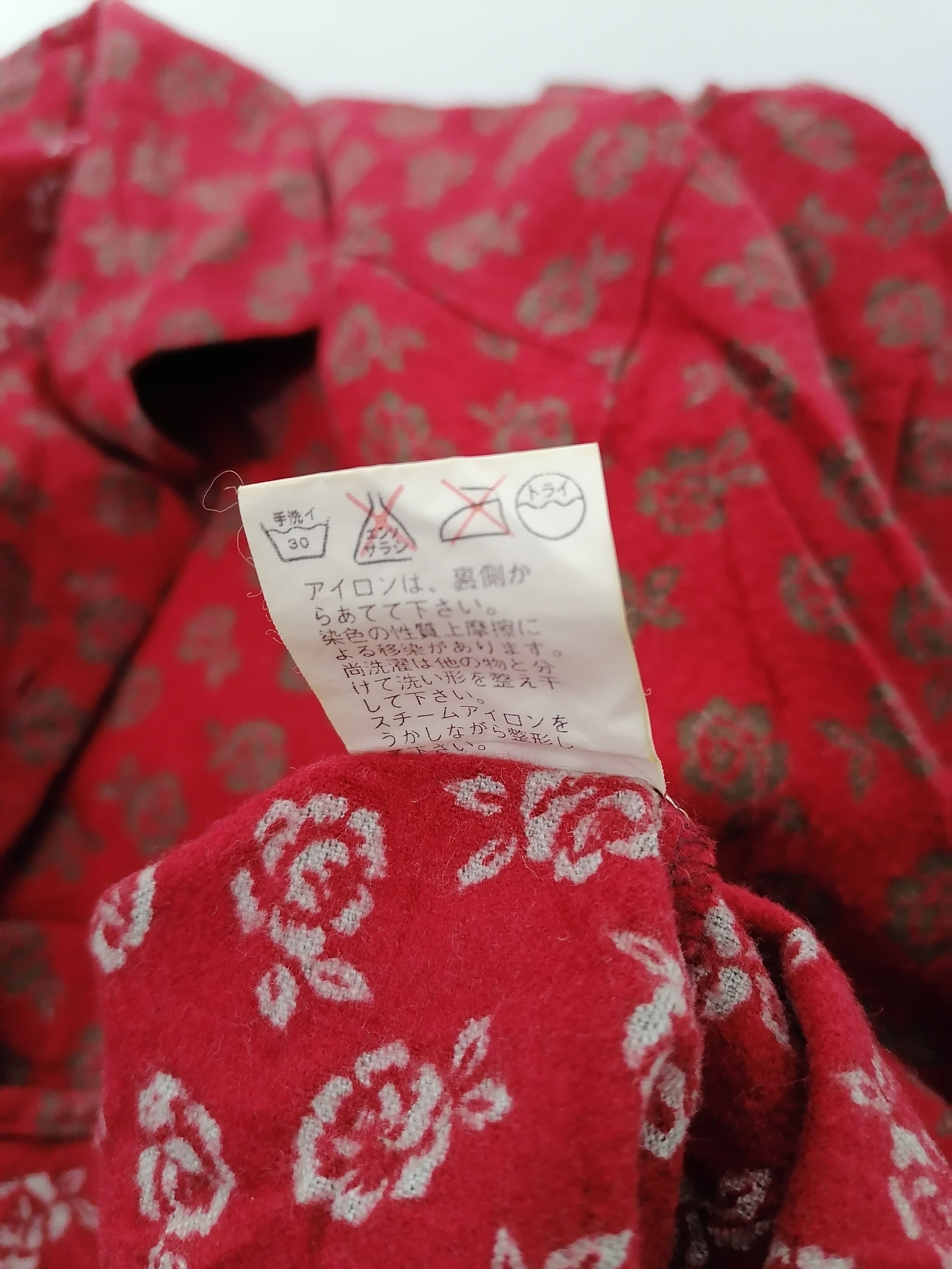 Japanese Brand Good Selection Flowers Longsleeve Size US M / EU 48-50 / 2 - 6 Thumbnail