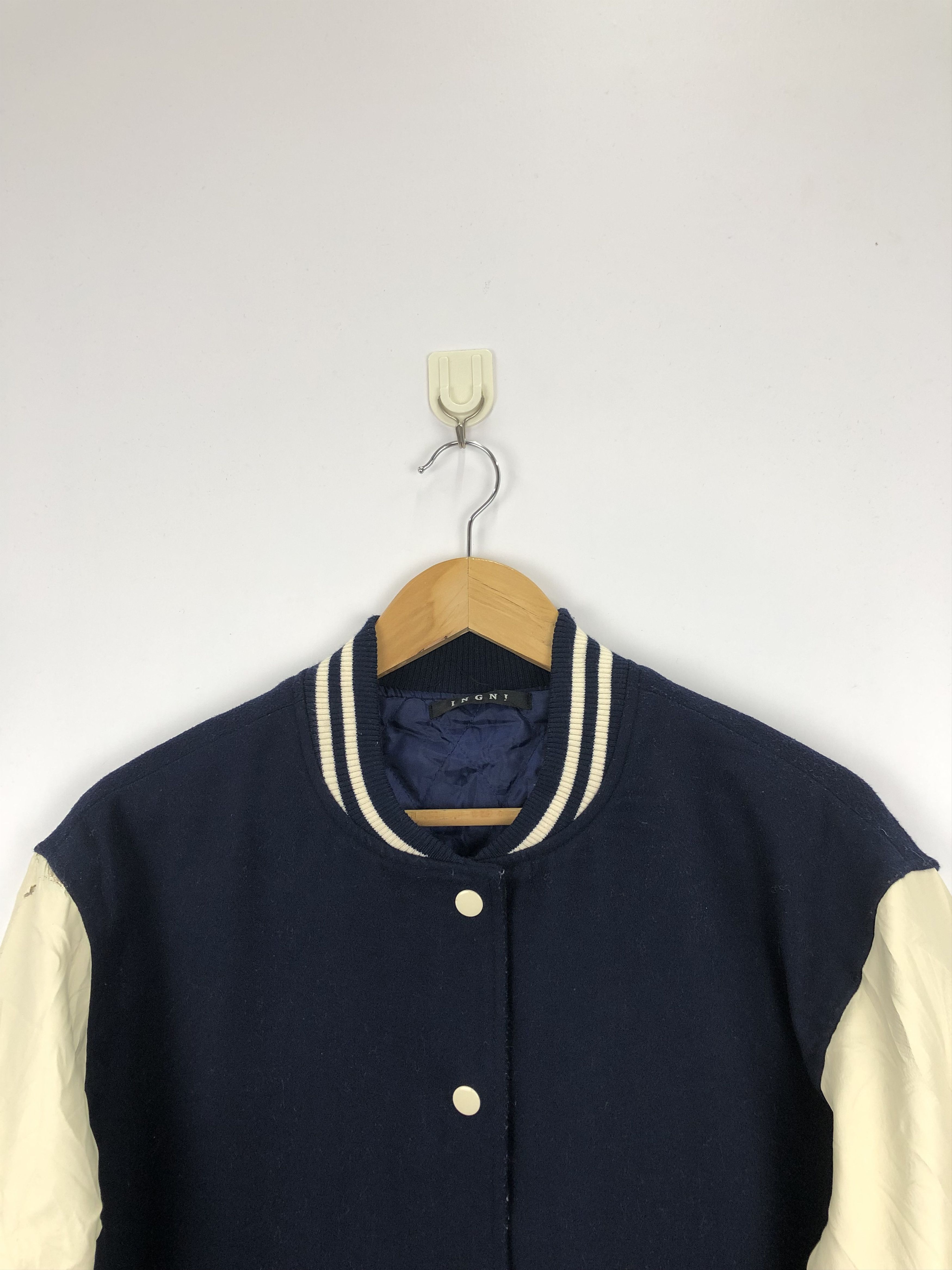 Japanese Brand Vintage Japanese Brand Igni Varsity Jacket Leather V0391 Size US M / EU 48-50 / 2 - 2 Thumbnail