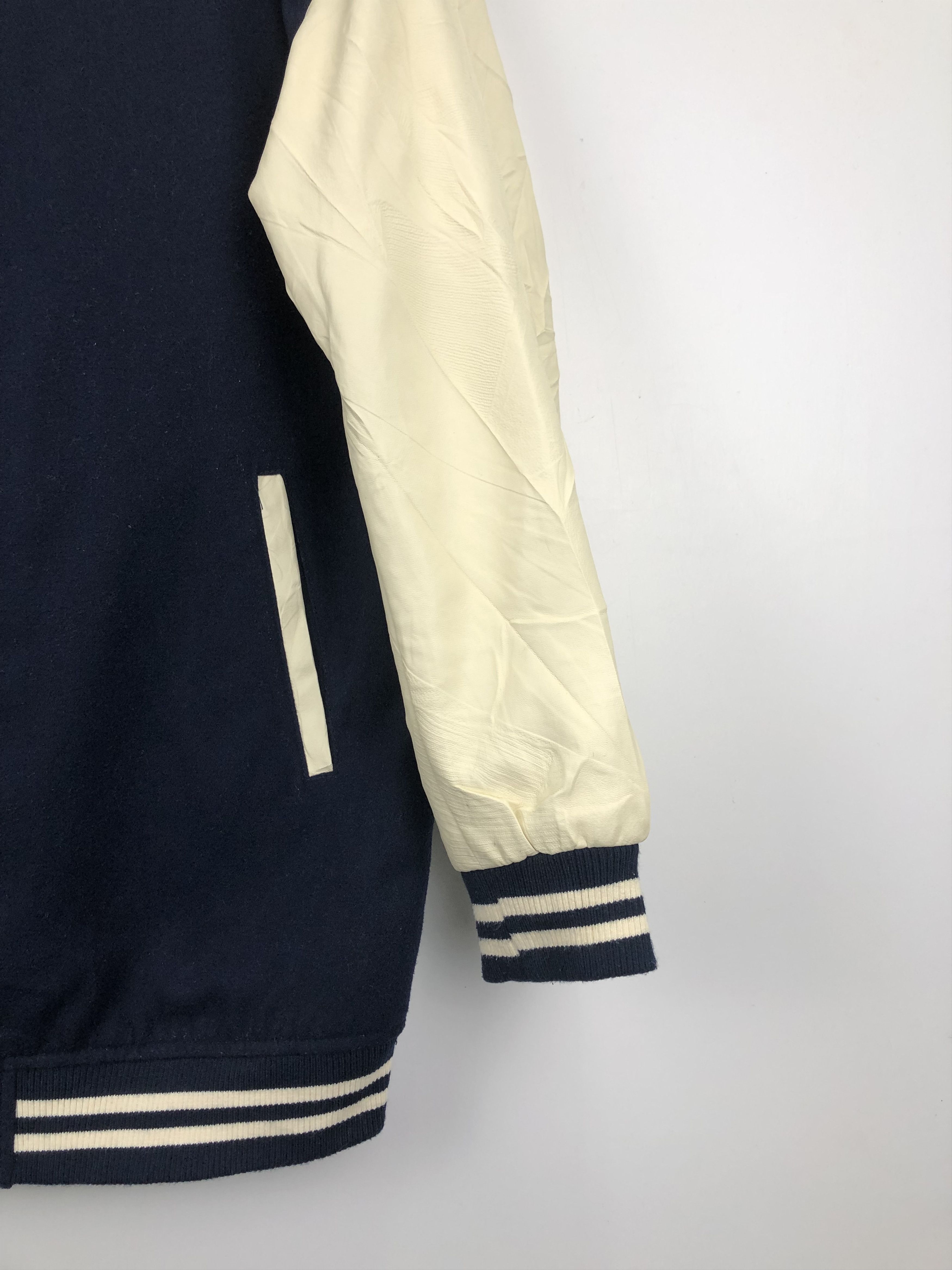 Japanese Brand Vintage Japanese Brand Igni Varsity Jacket Leather V0391 Size US M / EU 48-50 / 2 - 6 Thumbnail