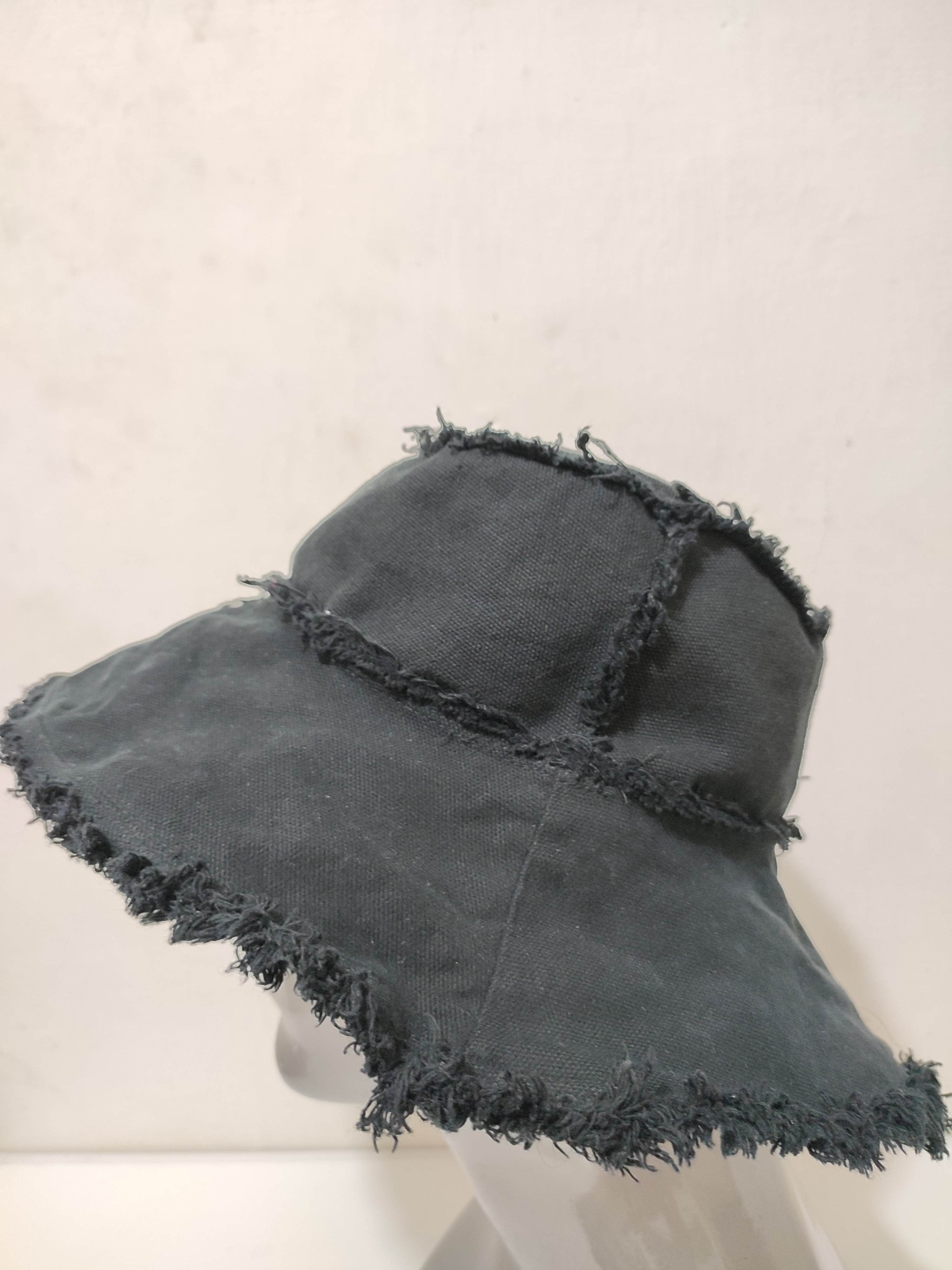 Other Unknown Black Distressed frayed Bucket Hats Size ONE SIZE - 4 Thumbnail