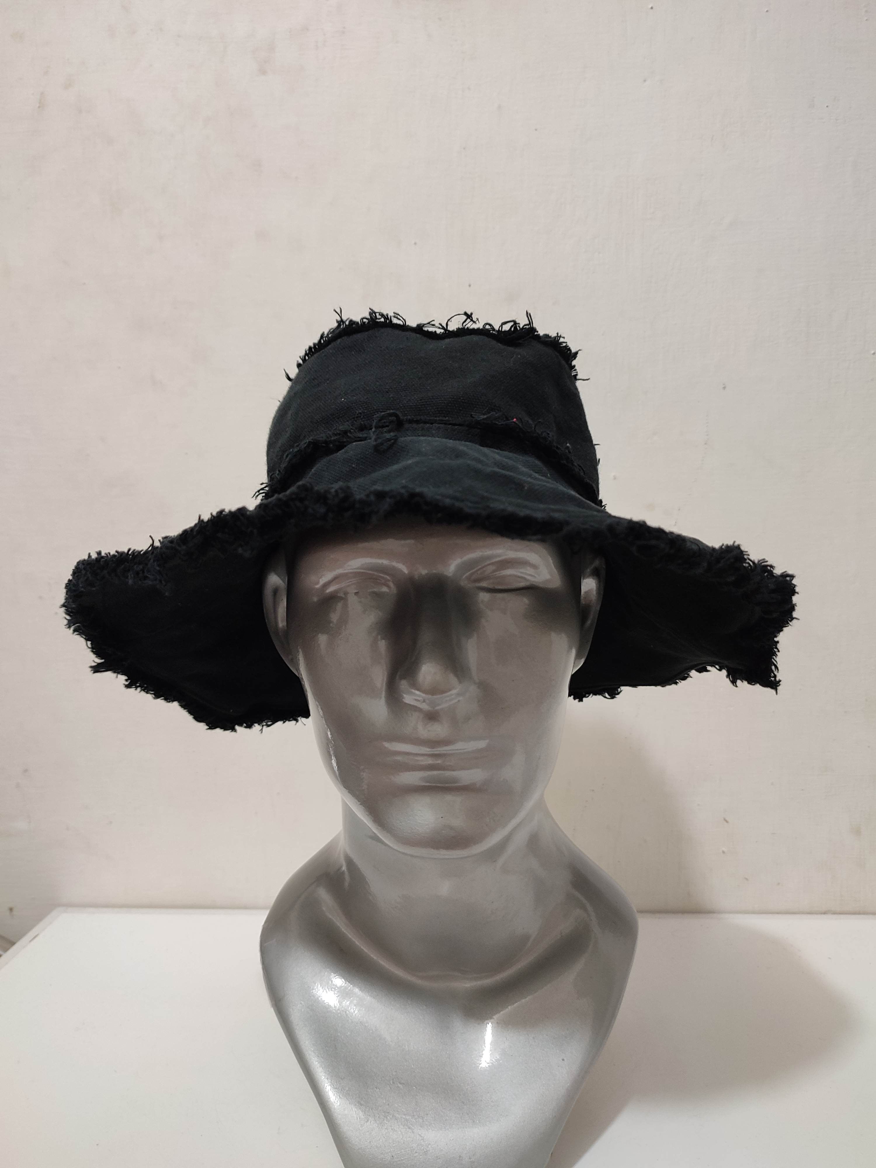 Other Unknown Black Distressed frayed Bucket Hats Size ONE SIZE - 1 Thumbnail