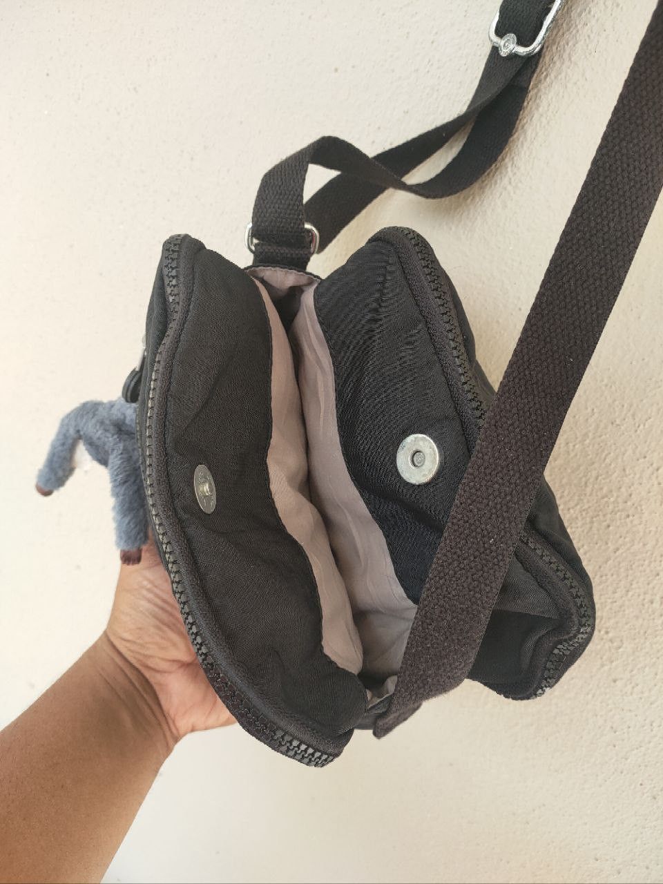 Japanese Brand Kipling Sling Bag Size ONE SIZE - 6 Thumbnail
