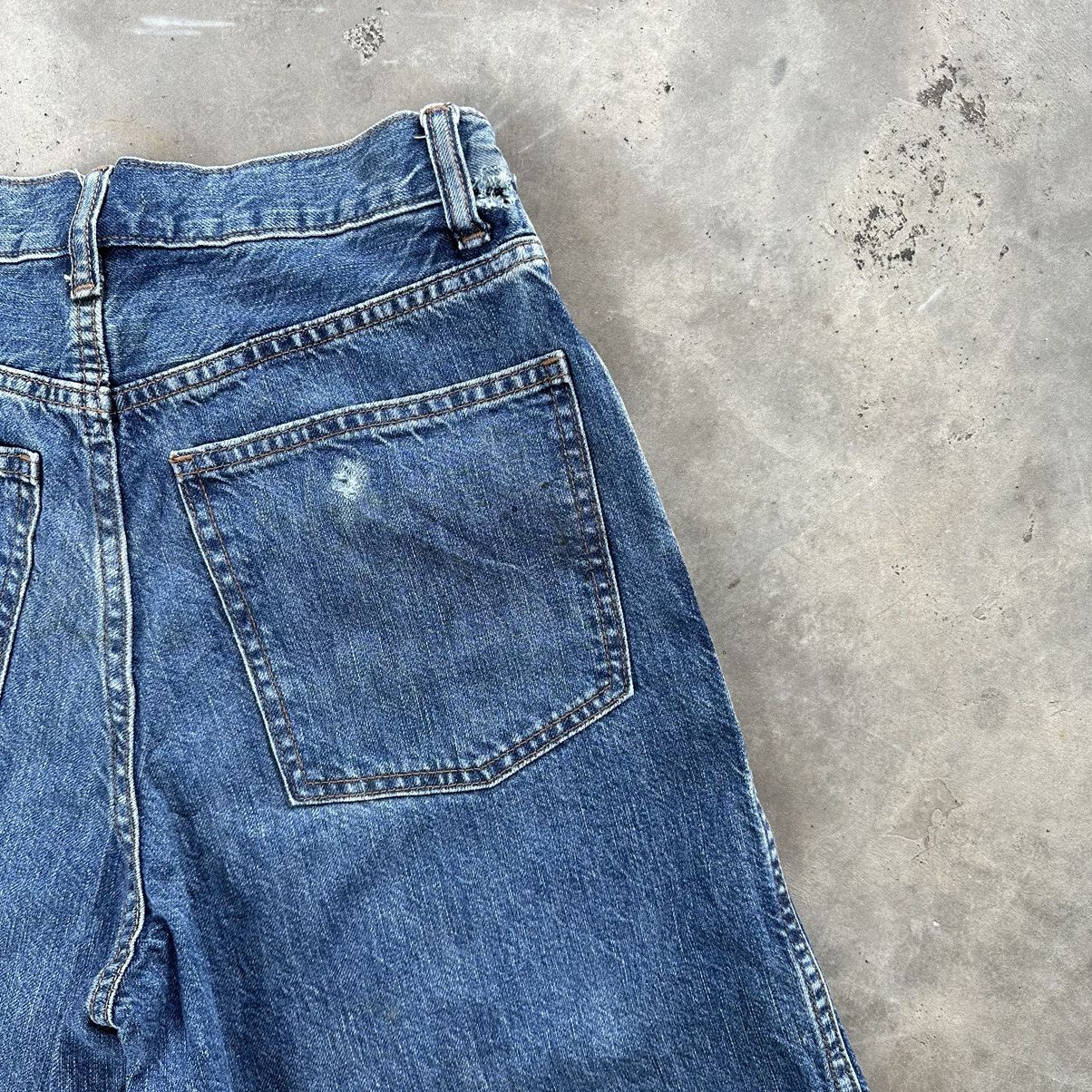 Undercover Vintage Japanese Undercover Distressed Denim Jeans Pants W27 Size US 27 - 13 Thumbnail