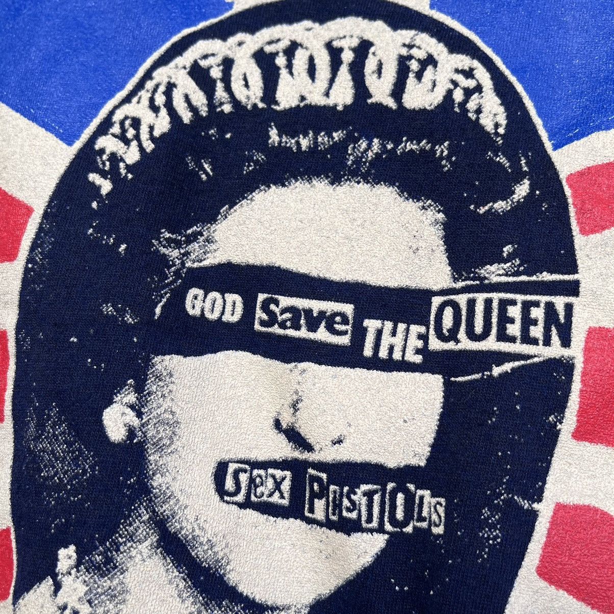Band Tees × Vintage Vintage Sex Pistols God Save The Queen 2003 America Size US L / EU 52-54 / 3 - 18 Thumbnail