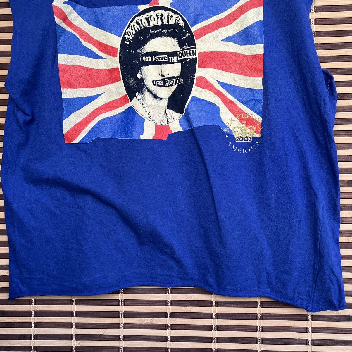 Band Tees × Vintage Vintage Sex Pistols God Save The Queen 2003 America Size US L / EU 52-54 / 3 - 16 Thumbnail