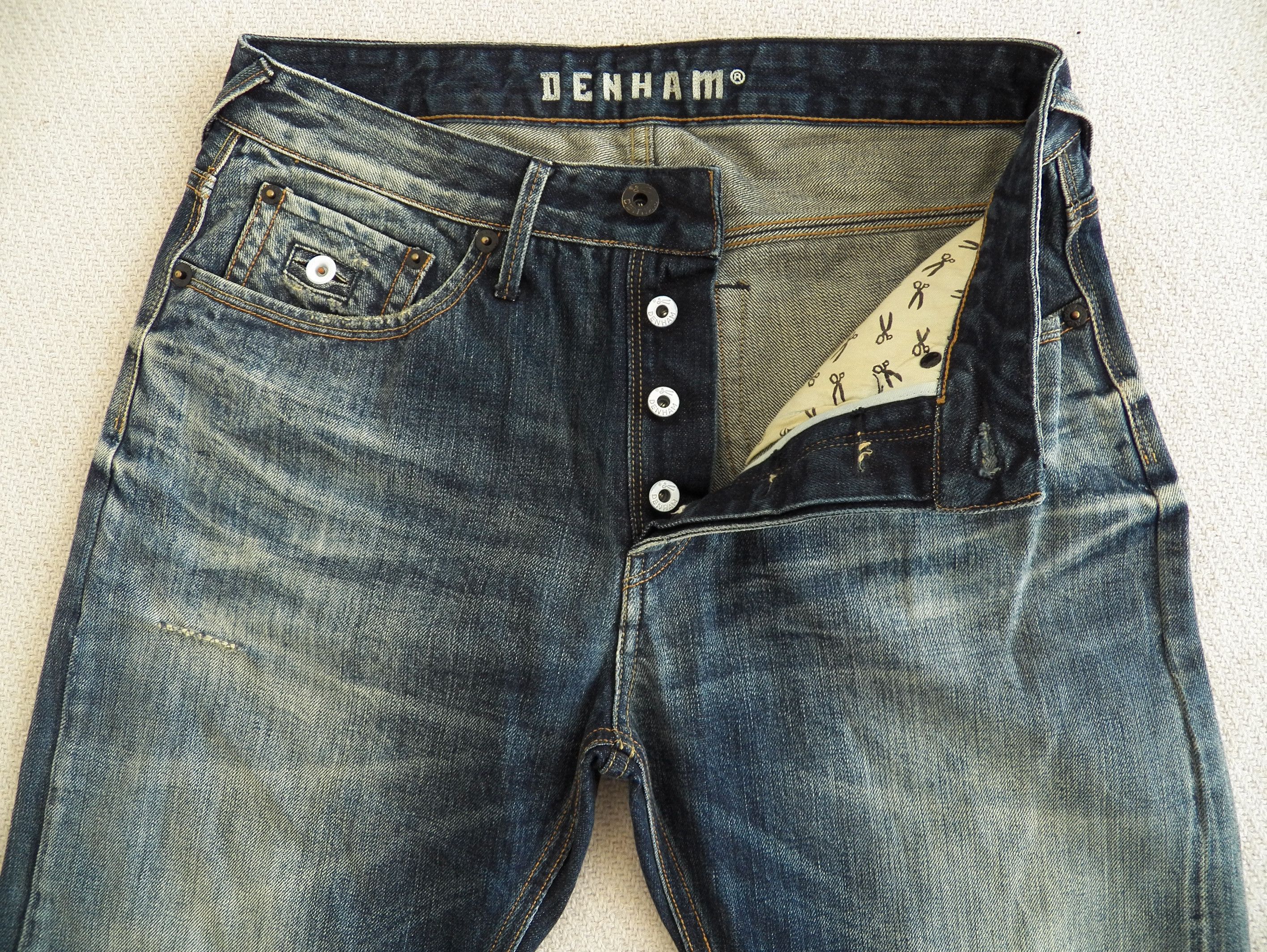 DENHAM Boyfriend Jeans W27 L32 W10YS Selvedge Factory Distressed Size 27" / US 4 / IT 40 - 8 Thumbnail