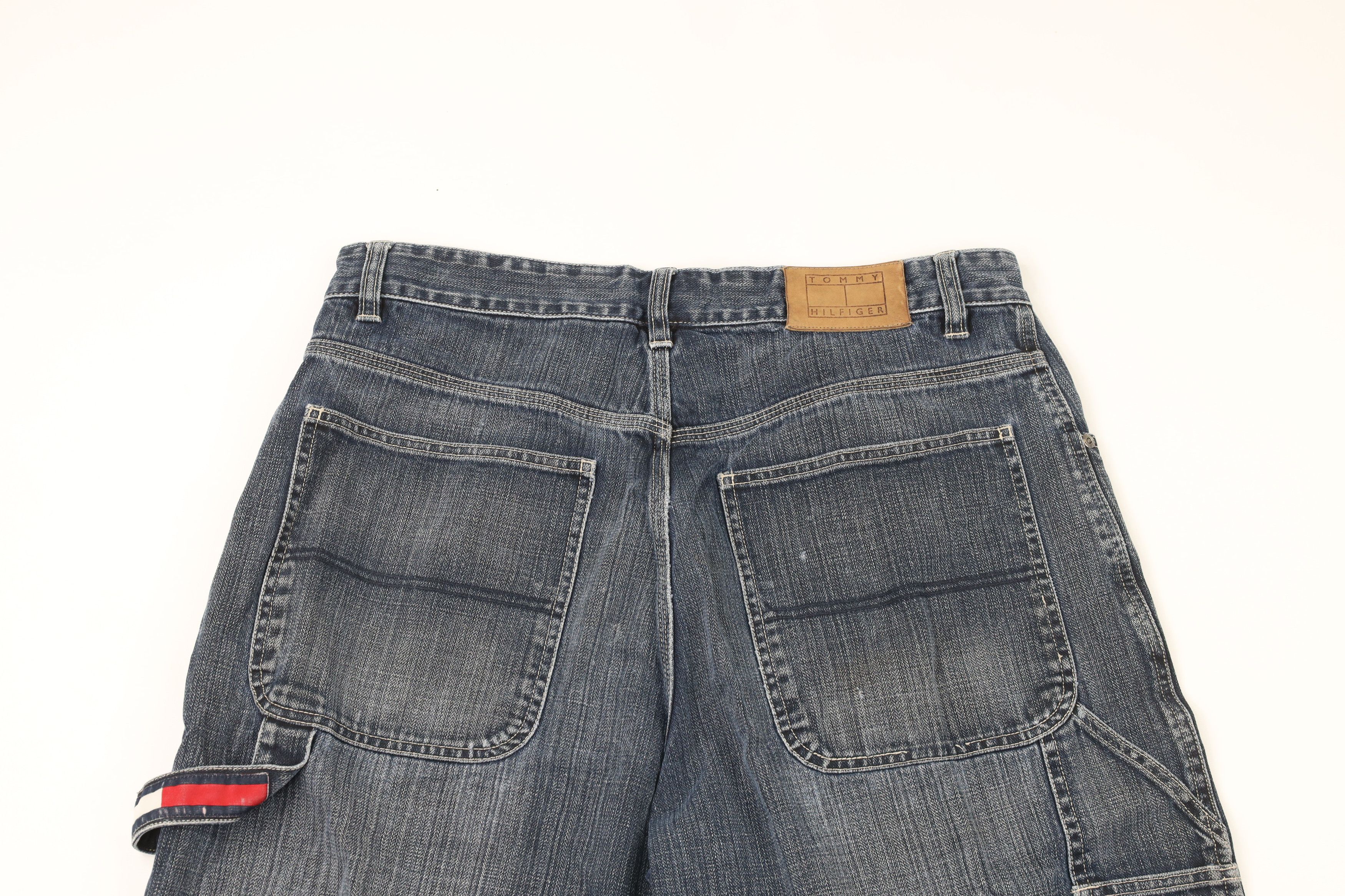Tommy Hilfiger × Vintage Vintage 90s Tommy Hilfiger Out Baggy Denim Shorts Jorts Size US 34 / EU 50 - 10 Thumbnail