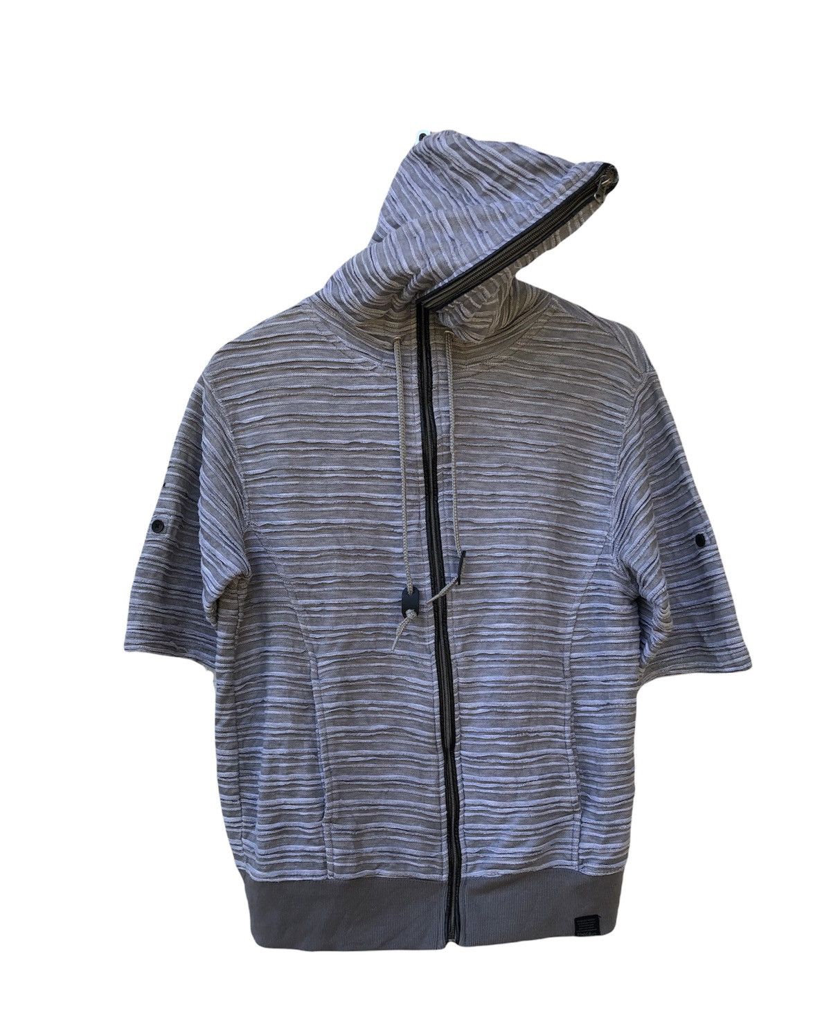 Japanese Brand Japanese Brand Mossimo Short Sleeve pleat Full Zip Size US M / EU 48-50 / 2 - 1 Thumbnail