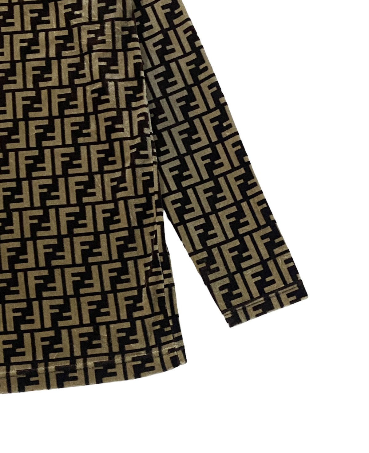 Fendi Vintage Fendi Zucca Monogram Faux Fur Turtleneck Long Sleeve Size S / US 4 / IT 40 - 13 Thumbnail
