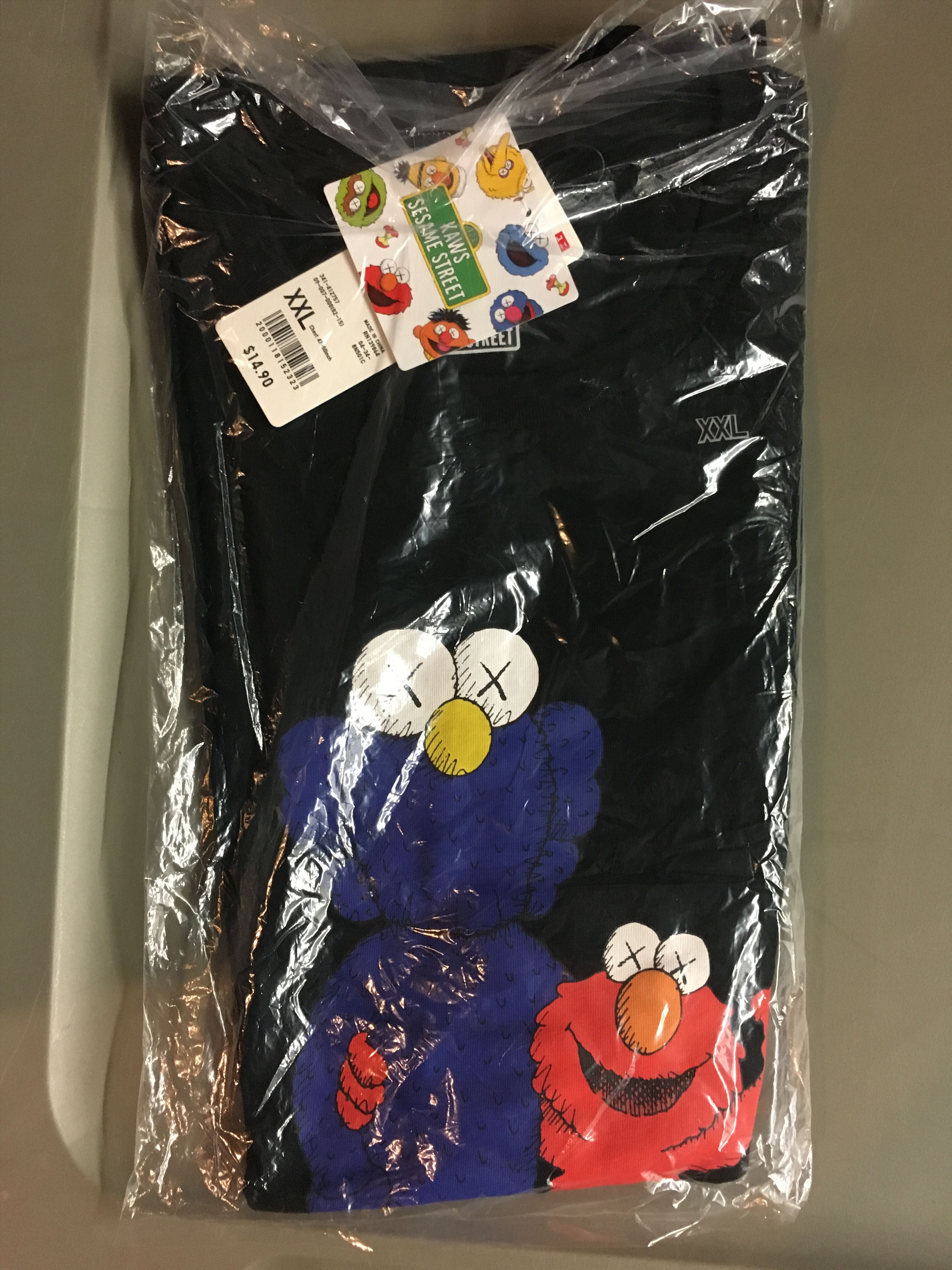 Image of Kaws X Sesame Street Elmo Bff Tee Black Size Xxl, Men's