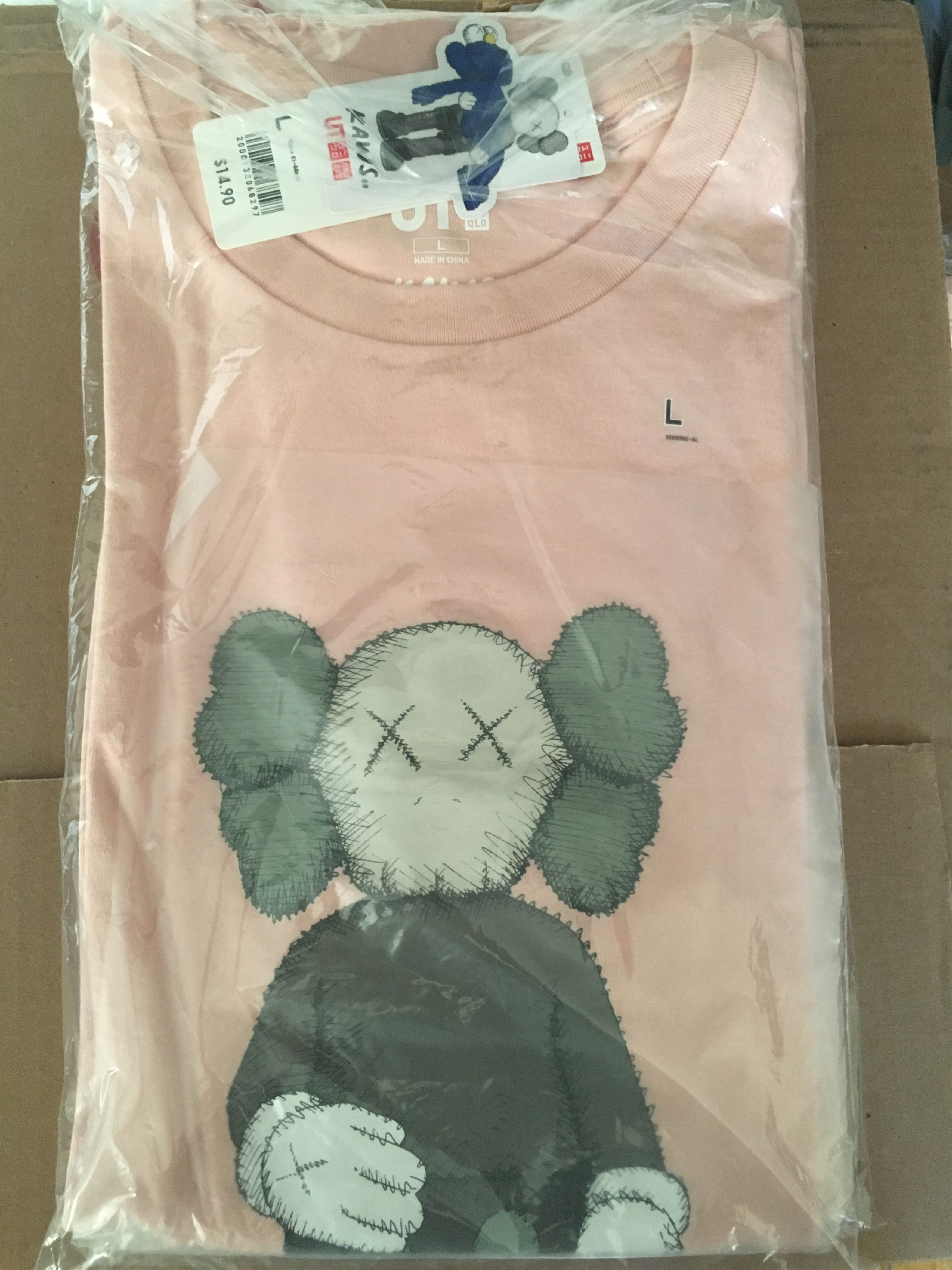 Uniqlo x Kaws Companion Tee Pink Large