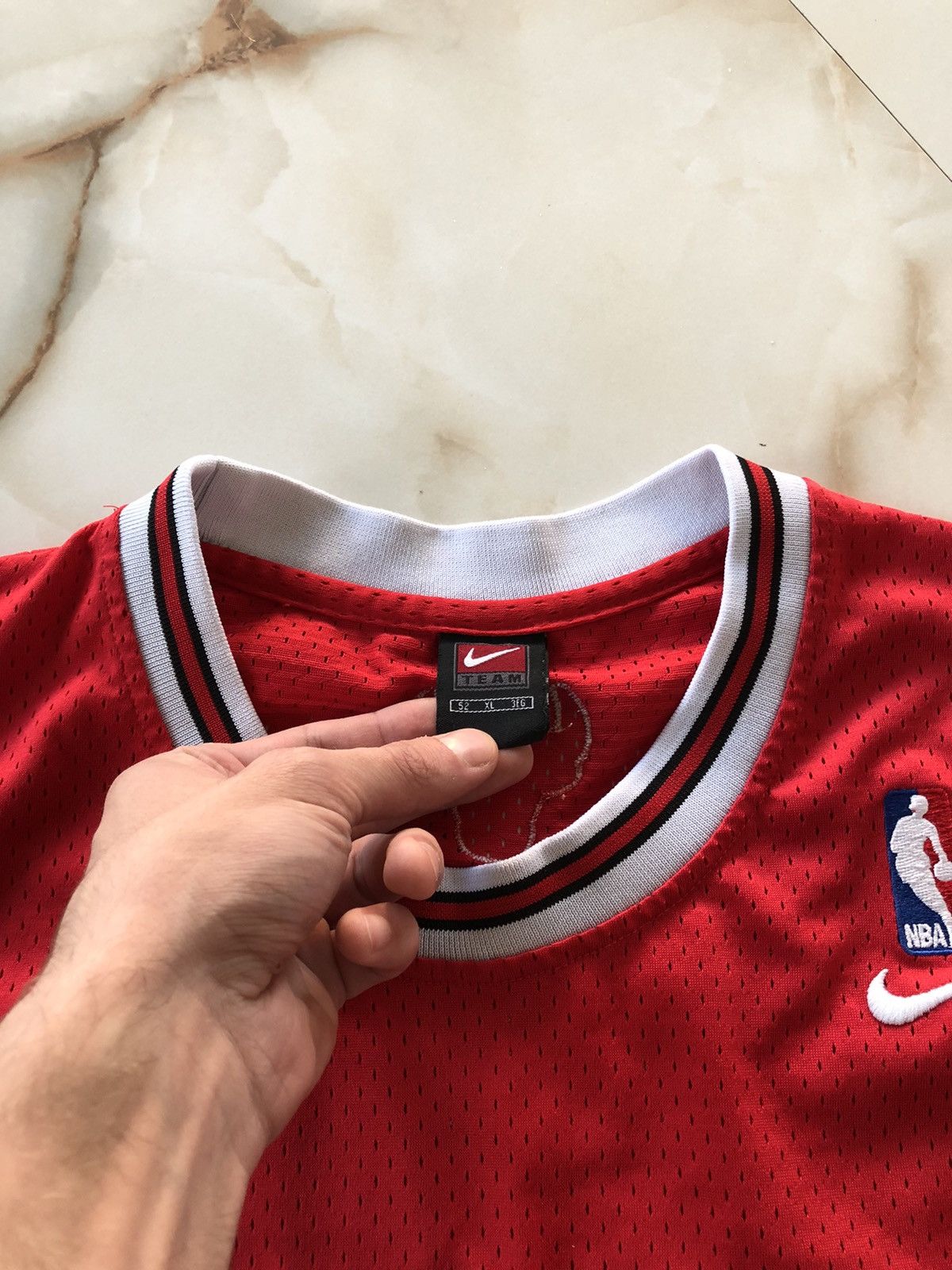 Jordan Brand × Nike × Vintage Vintage Nike Chicago Bulls Jordan 23 Jersey Size US XL / EU 56 / 4 - 8 Thumbnail