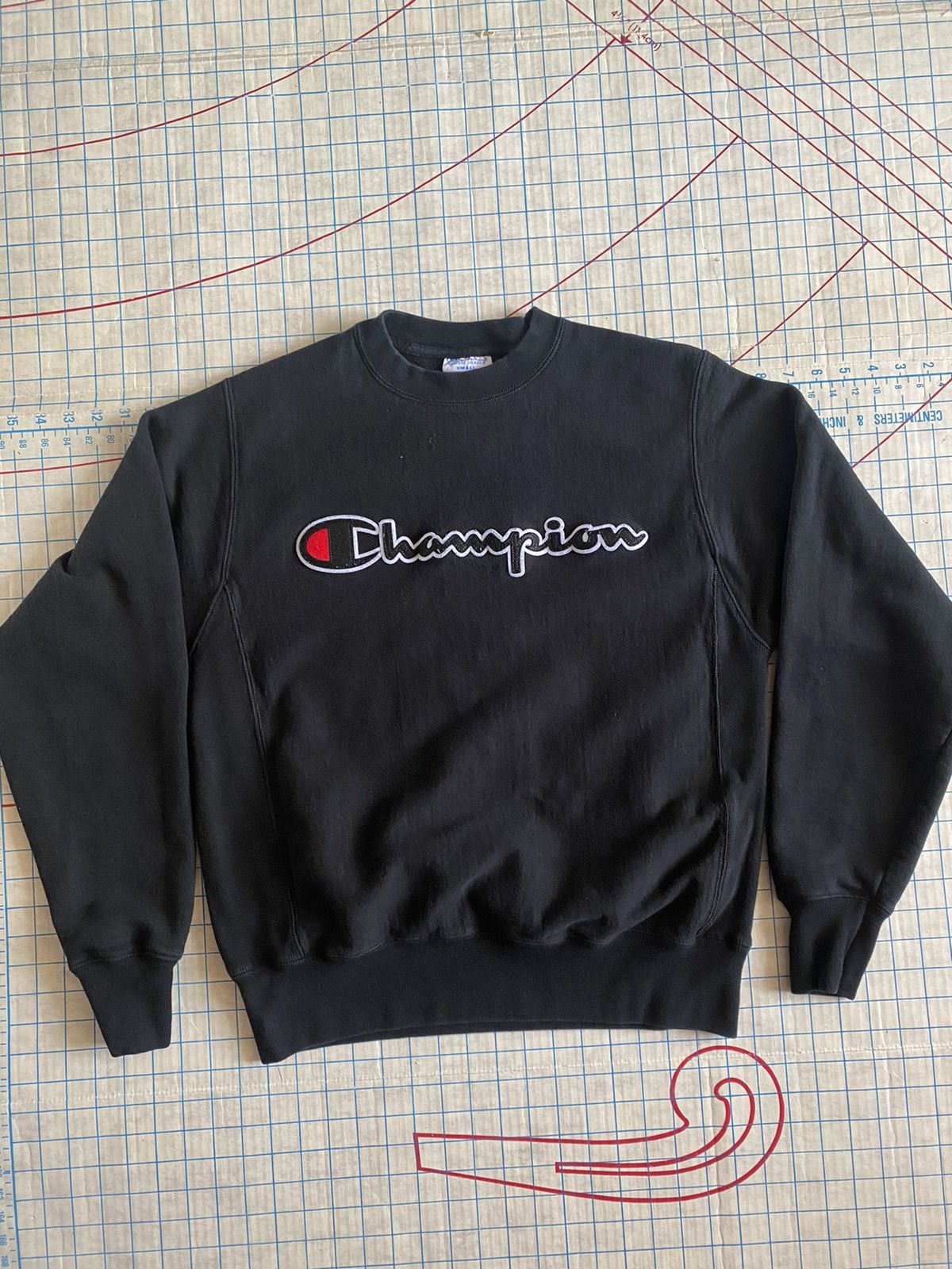 Champion Champion Reverse Weave Big Spell Out Crew Sweater Small Size US S / EU 44-46 / 1 - 1 Thumbnail
