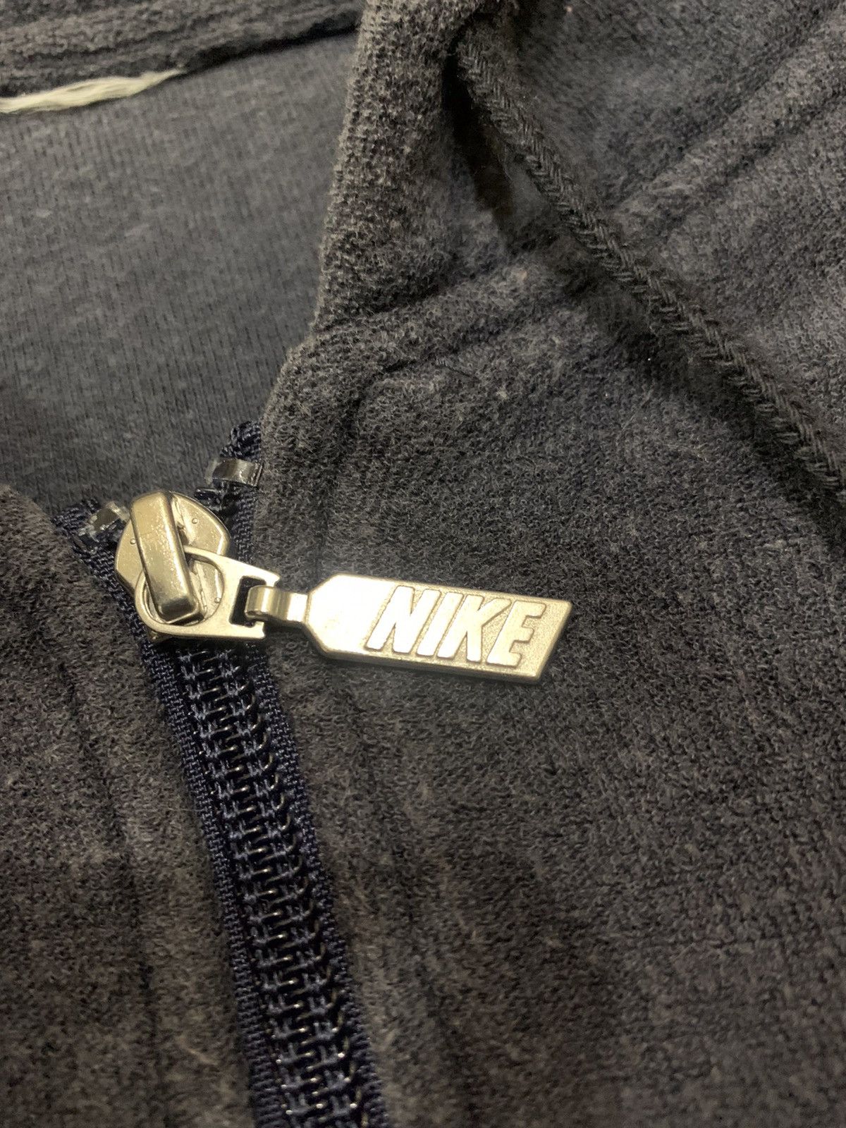 Nike × Vintage Sunfaded Nike Y2K Small Swoosh Hoodie Size US L / EU 52-54 / 3 - 4 Thumbnail