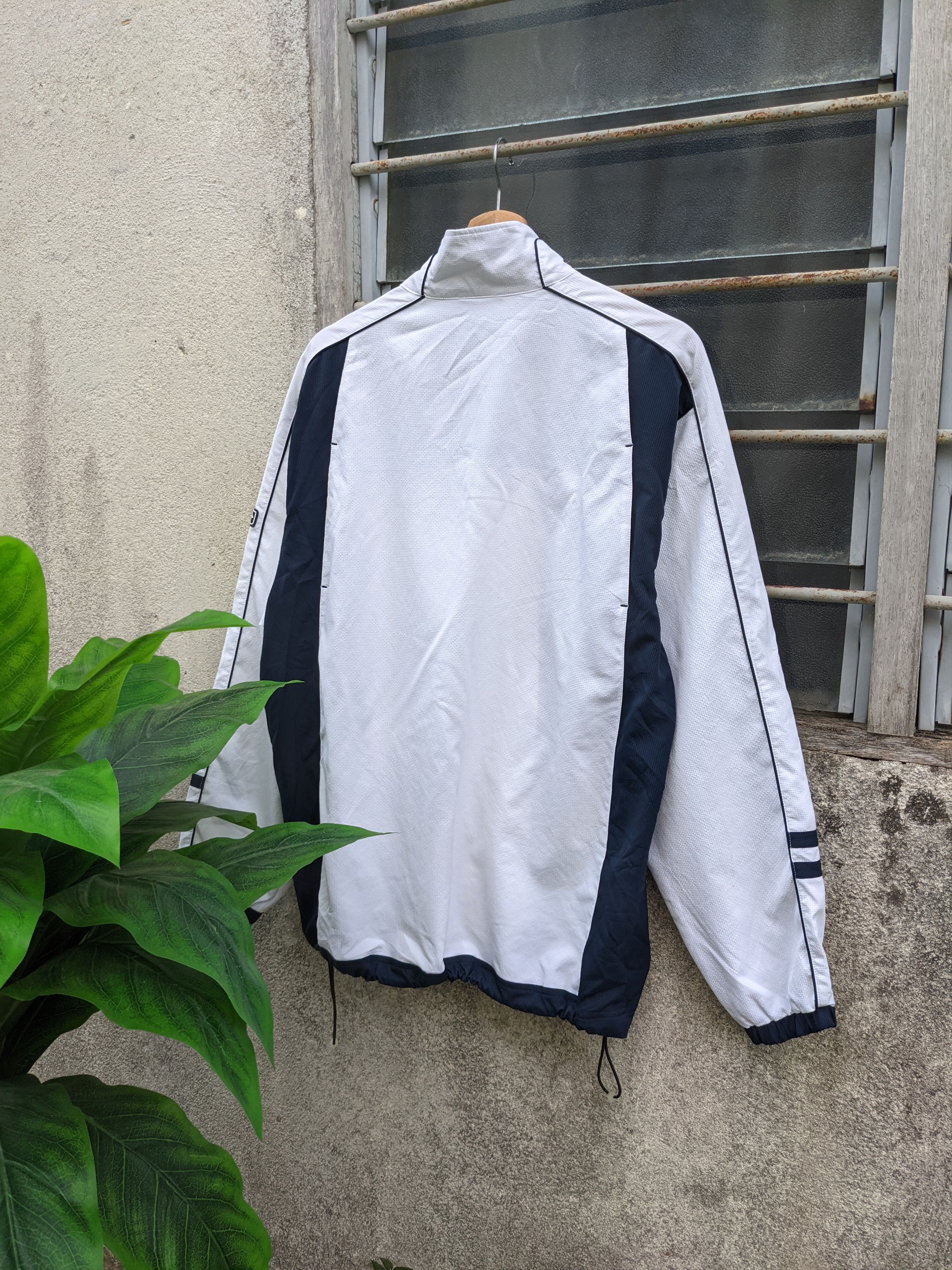 Champion ⚡️Steals⚡️ Champion Products Drawstring Jacket Size US L / EU 52-54 / 3 - 2 Thumbnail