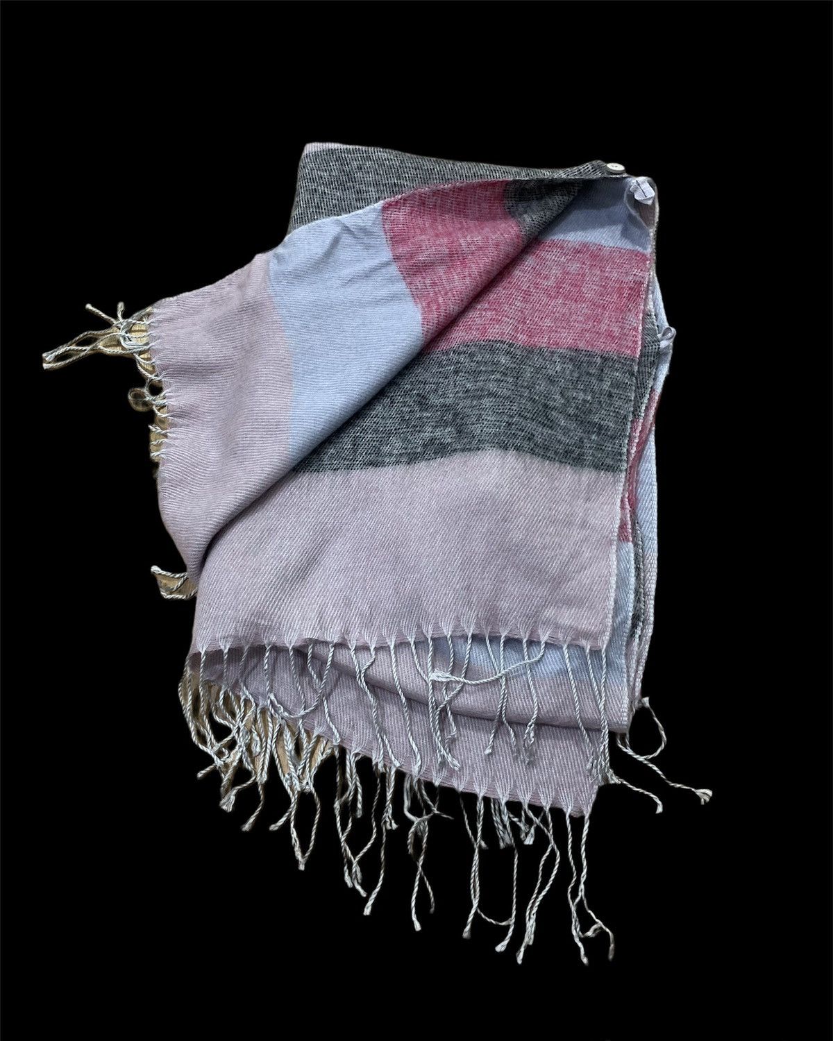 Cross Colours × Japanese Brand × Other MODEN Aran Knitwear Scarf Muffler Wrap Cape Button Cardigan Size ONE SIZE - 4 Thumbnail