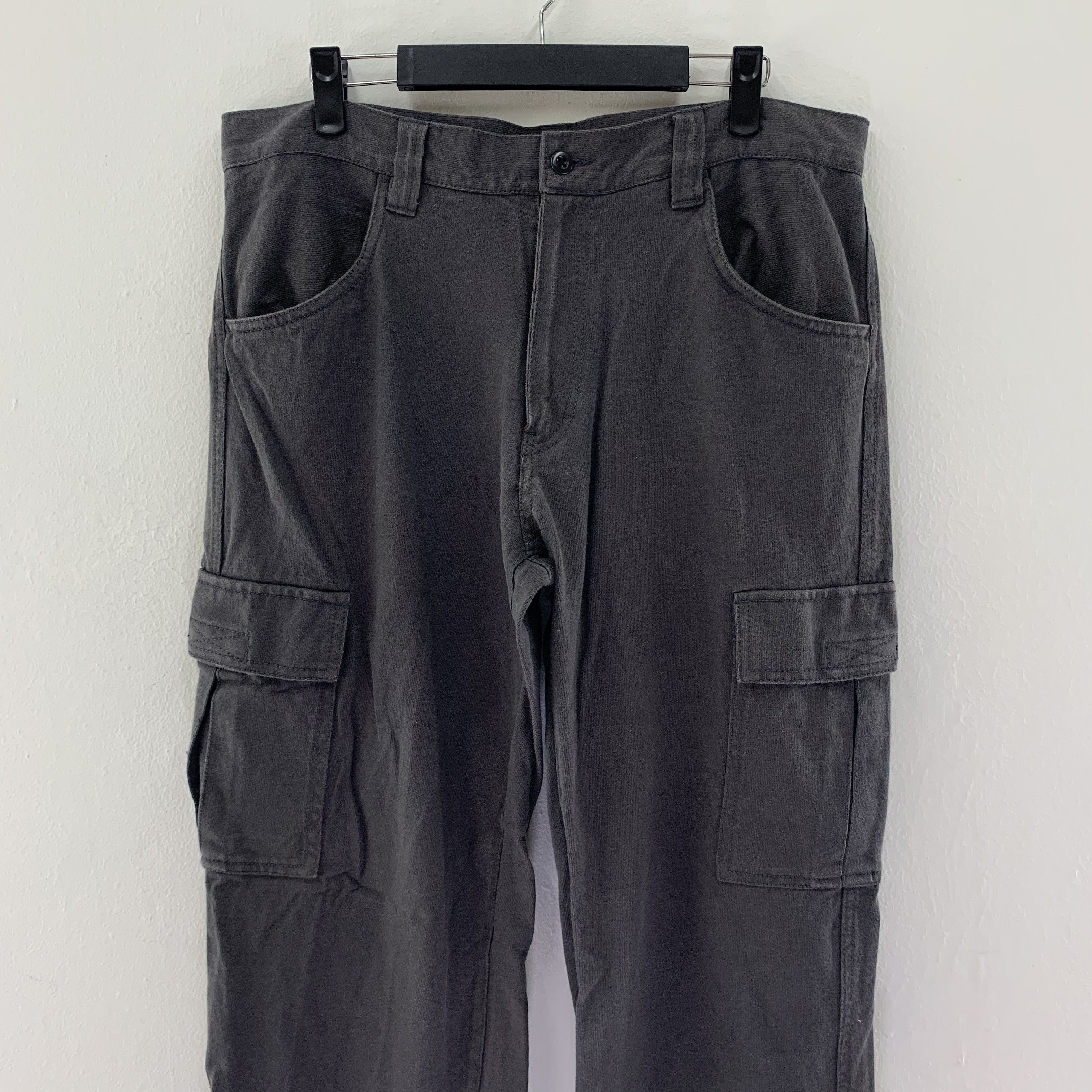 Japanese Brand × Uniqlo Uniqlo Tactical Pants Cargo Pants Parachute Size US 34 / EU 50 - 2 Thumbnail