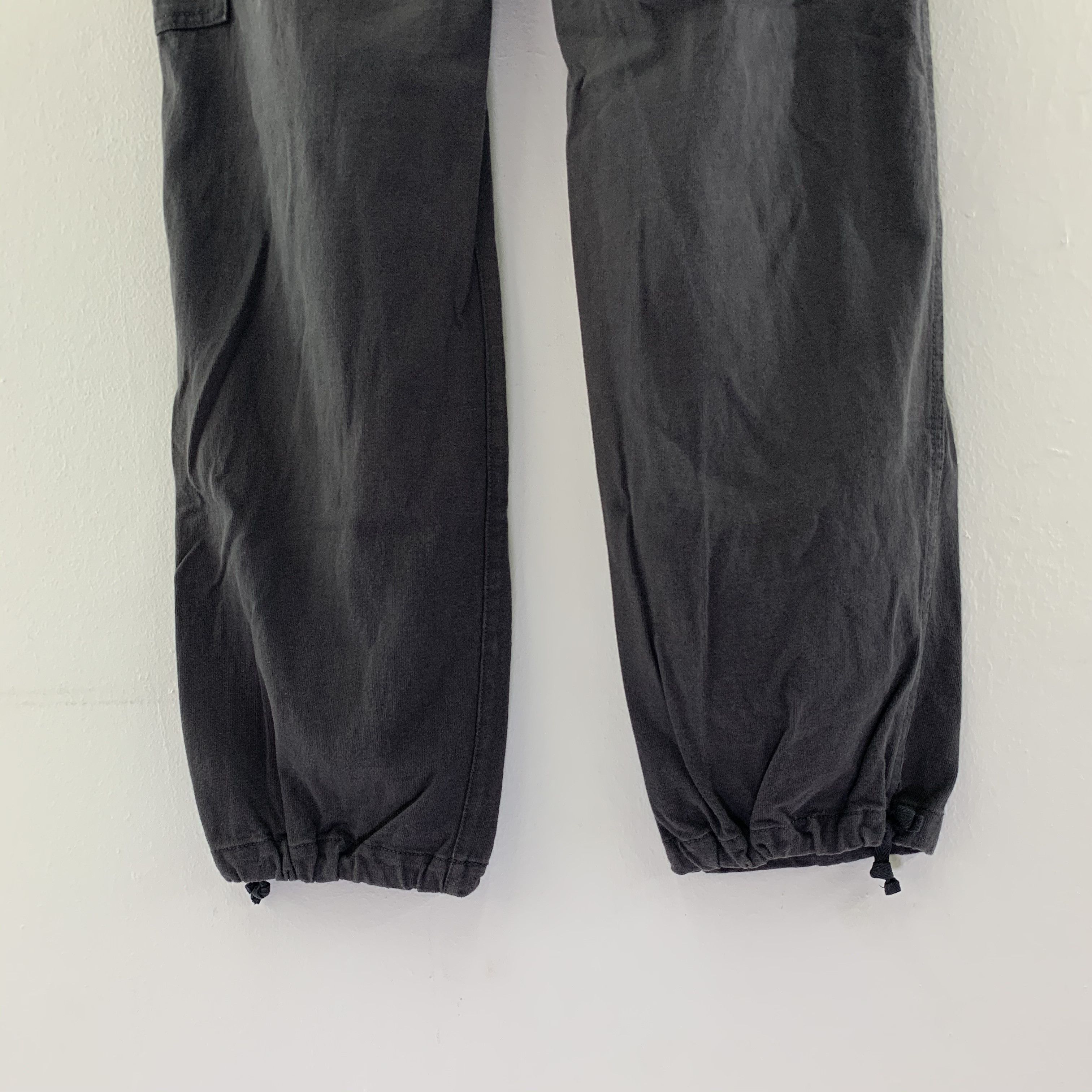 Japanese Brand × Uniqlo Uniqlo Tactical Pants Cargo Pants Parachute Size US 34 / EU 50 - 9 Thumbnail