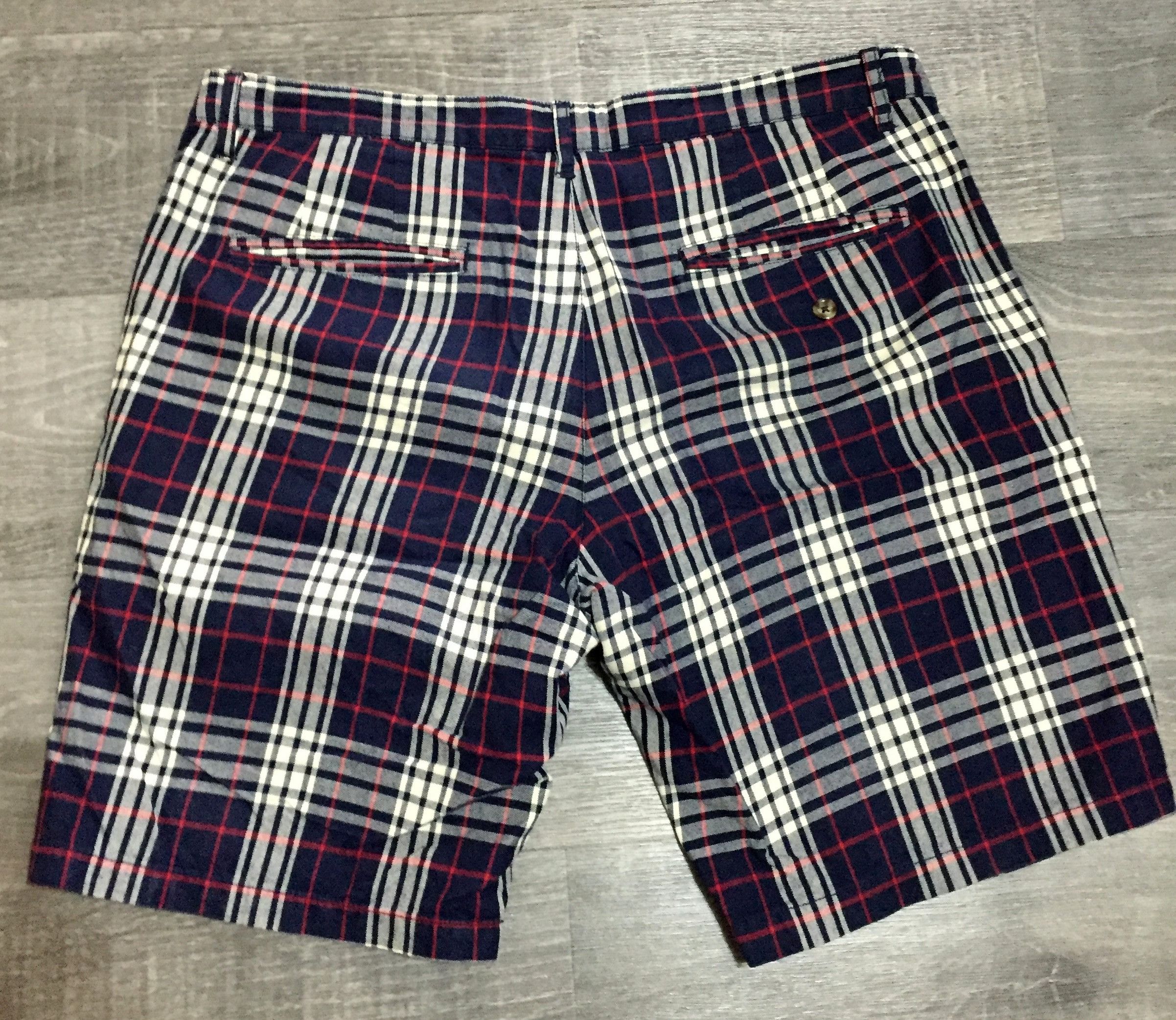 Gant Rugger Gant Rugger Checker Plaid Chino Shorts Burberry Styled Size US 33 - 3 Thumbnail