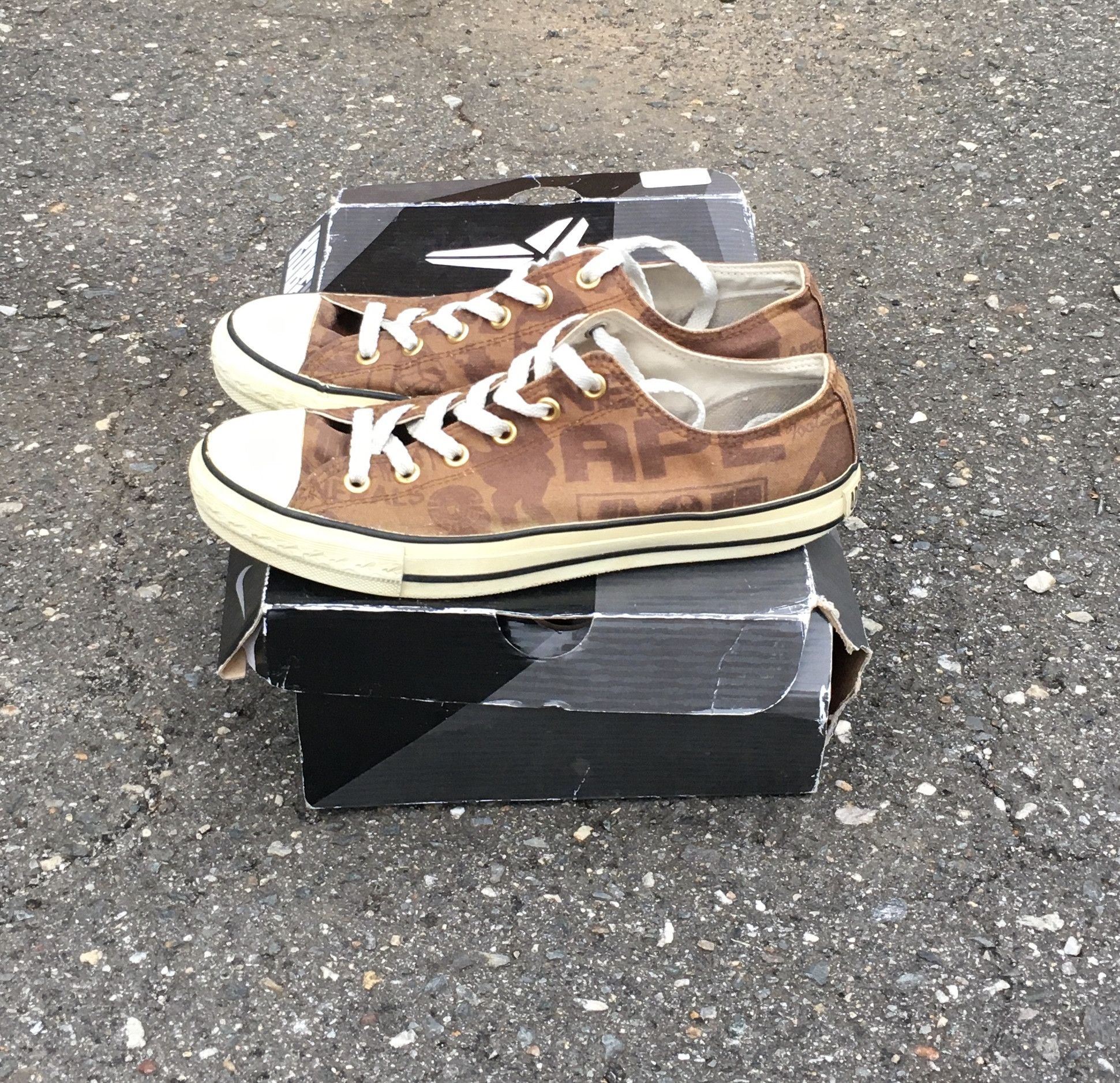 Bape Bape low top apesta bapestas Size US 9 / EU 42 - 2 Thumbnail