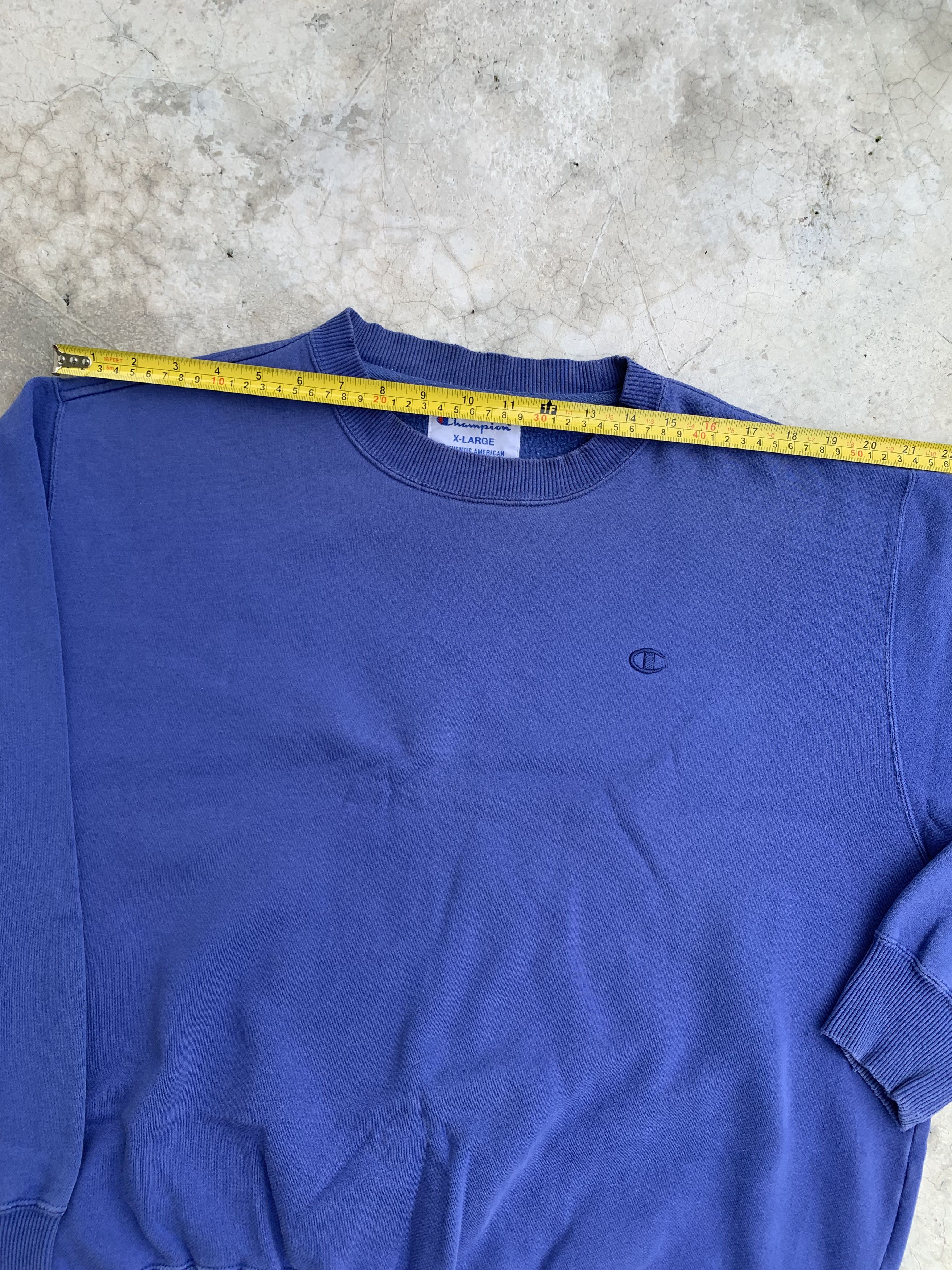 Champion Vintage Champion Sweatshirt Distressed Size US XL / EU 56 / 4 - 5 Thumbnail