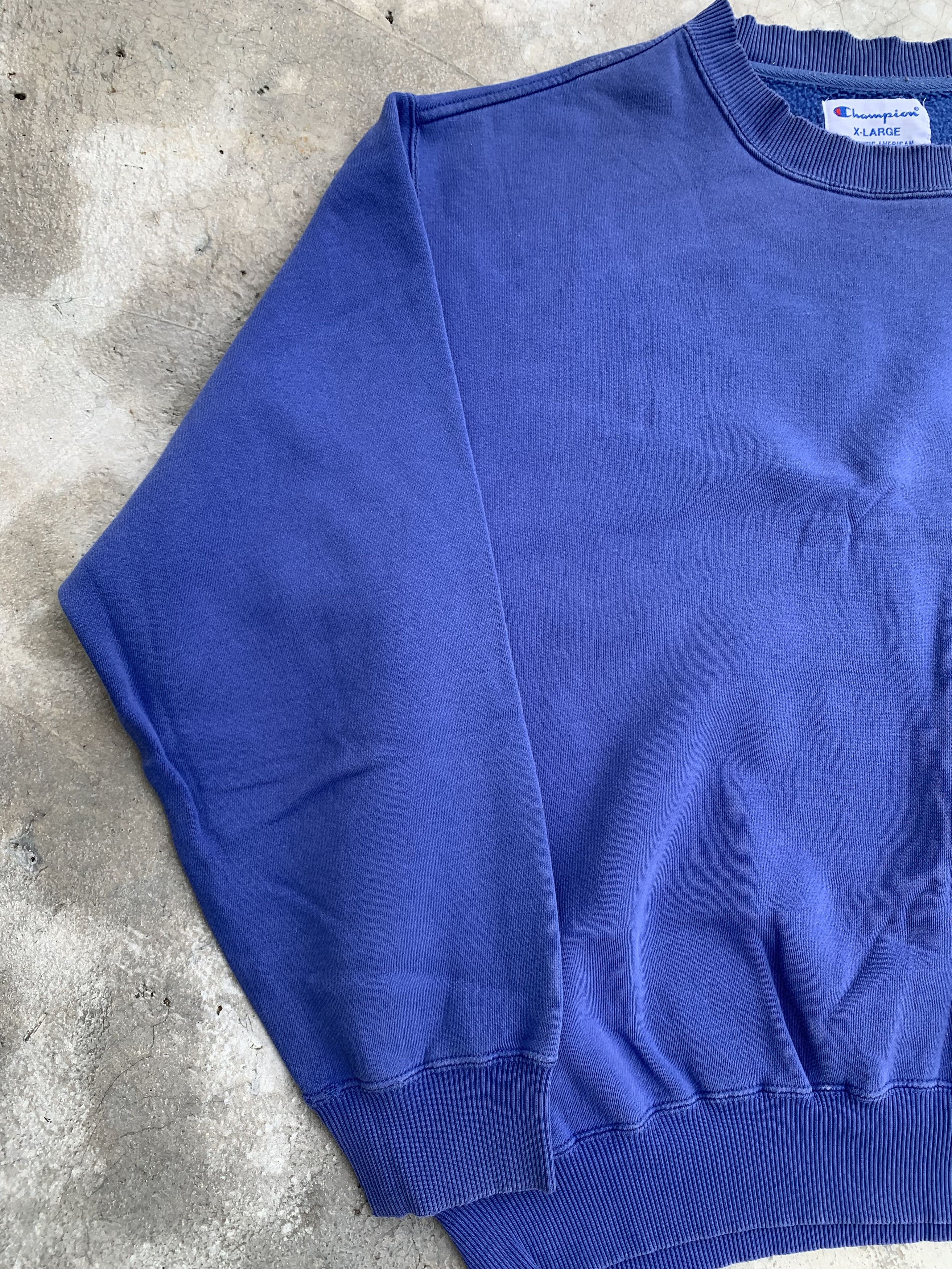 Champion Vintage Champion Sweatshirt Distressed Size US XL / EU 56 / 4 - 4 Thumbnail
