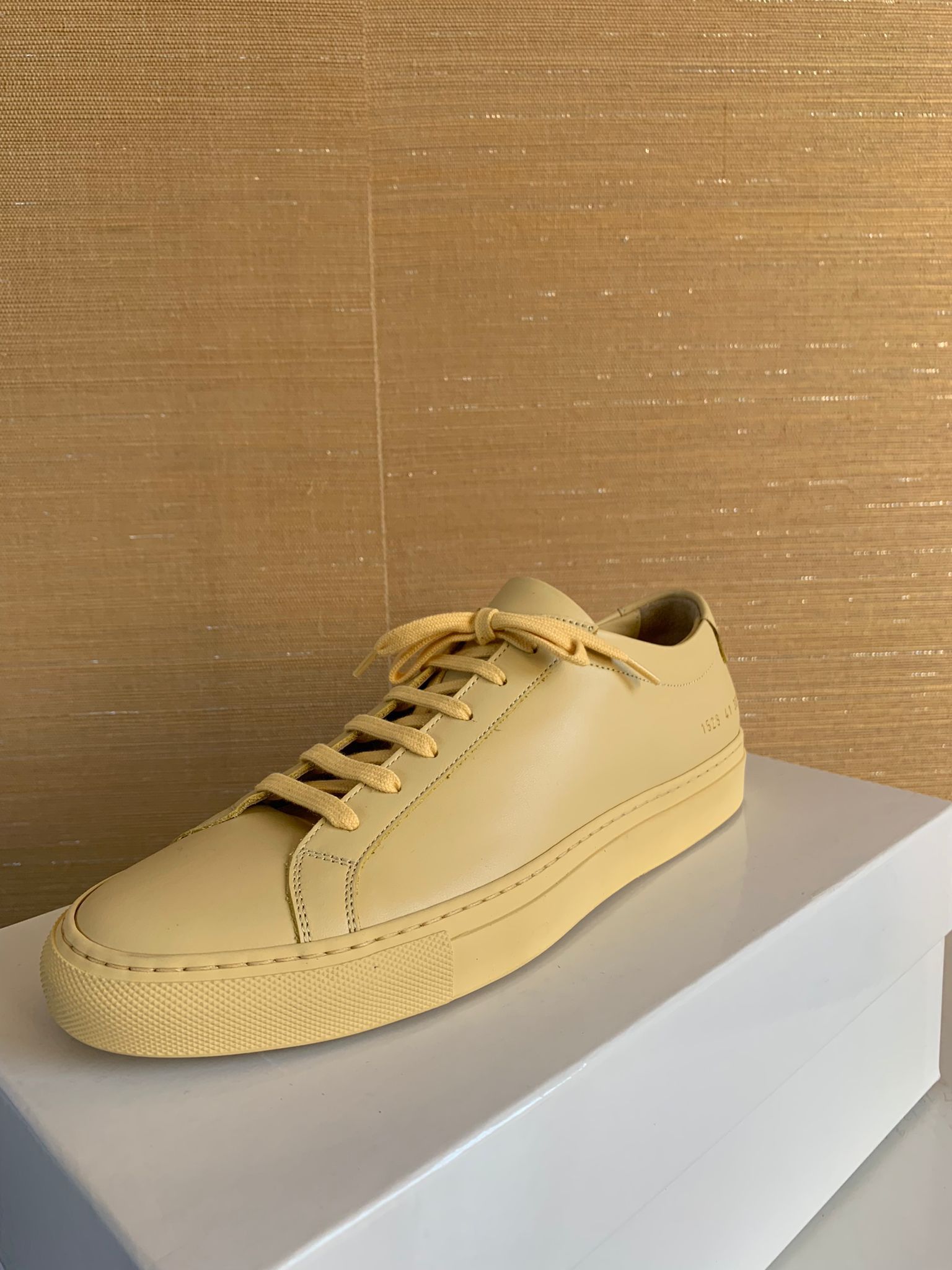 Common Projects Low Achilles Sneakers in Yellow Size US 8 / EU 41 - 7 Thumbnail