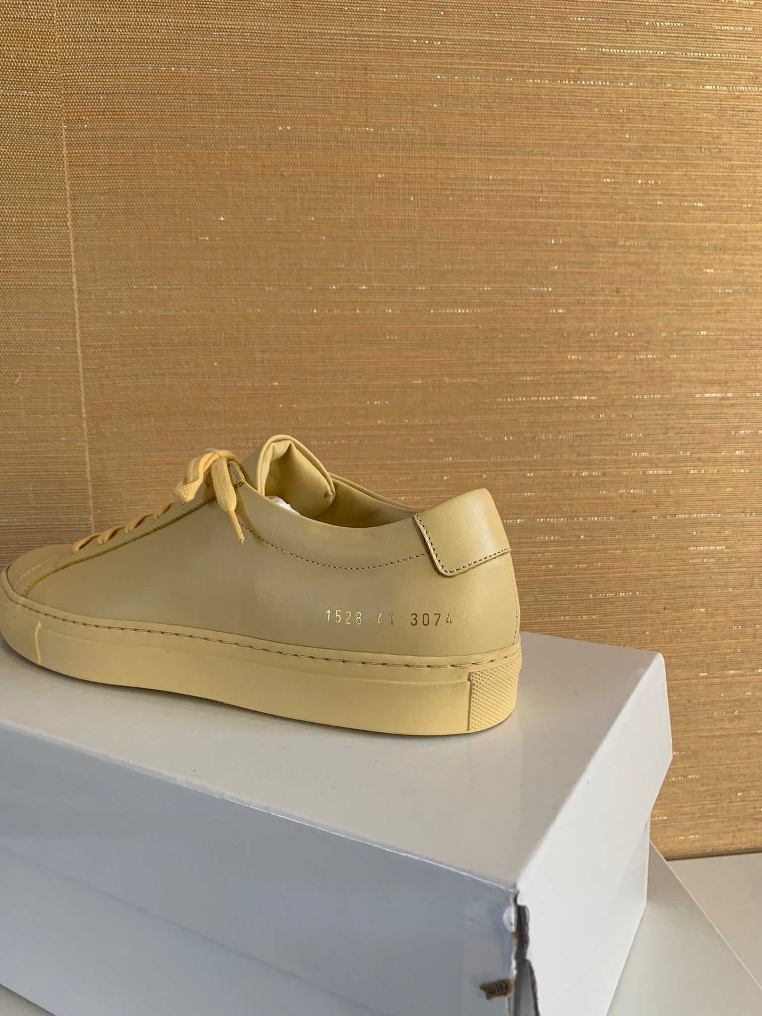 Common Projects Low Achilles Sneakers in Yellow Size US 8 / EU 41 - 6 Thumbnail
