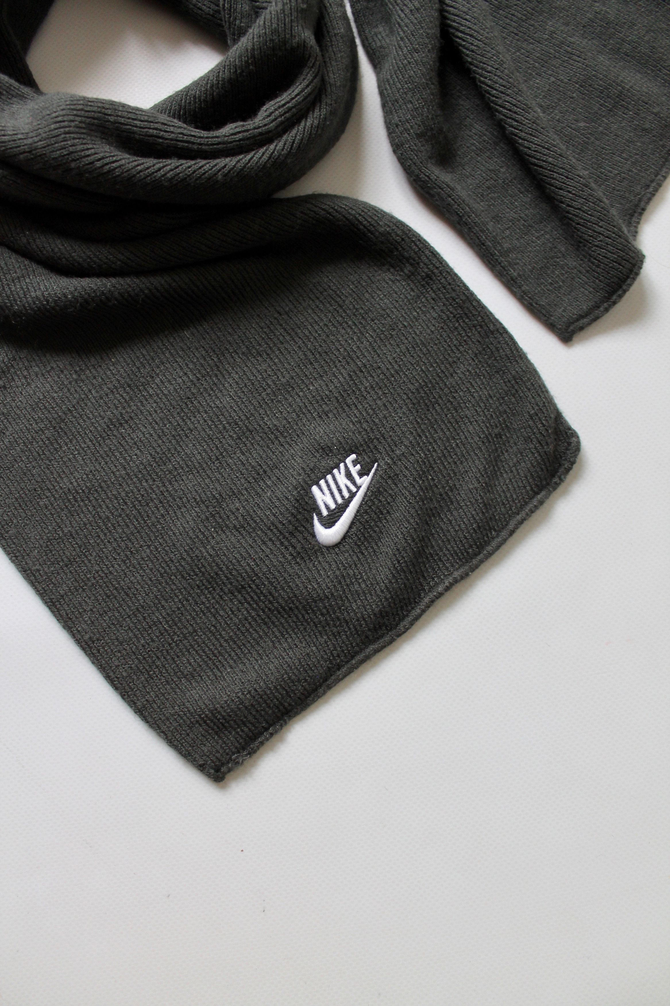 Nike Vintage Nike Scarf Winter 61 " x 8.5" Size ONE SIZE - 3 Thumbnail