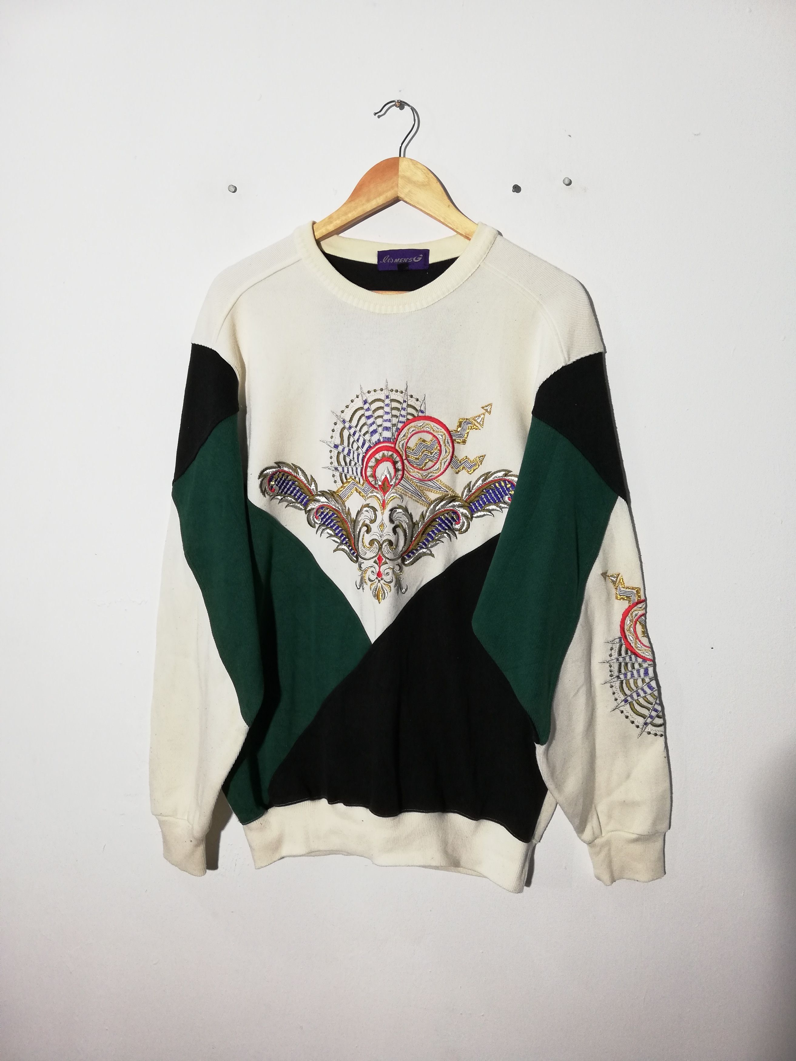 Japanese Brand × Vintage Vintage Graphic Embroidered Sweatshirt Size US XL / EU 56 / 4 - 3 Thumbnail