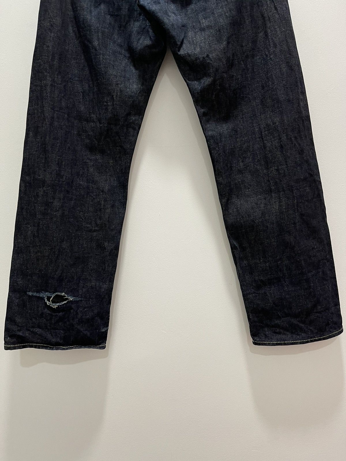 Stussy VINTAGE STUSSY ROUGH ART DESIGN DISTRESSED DENIM JEANS Size US 32 / EU 48 - 13 Thumbnail