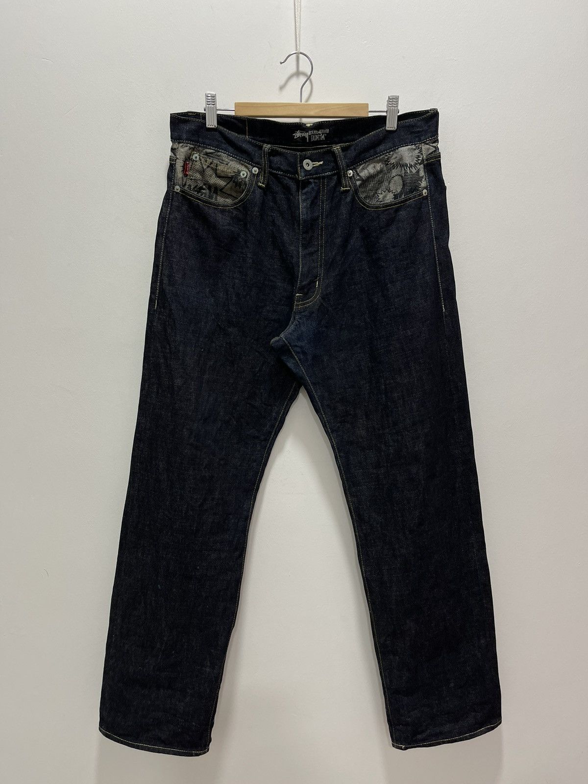 Stussy VINTAGE STUSSY ROUGH ART DESIGN DISTRESSED DENIM JEANS Size US 32 / EU 48 - 3 Thumbnail