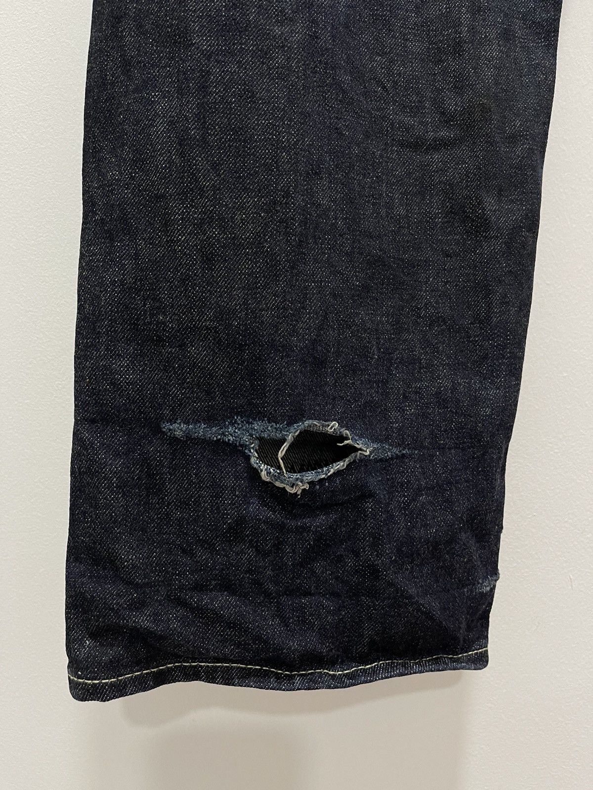 Stussy VINTAGE STUSSY ROUGH ART DESIGN DISTRESSED DENIM JEANS Size US 32 / EU 48 - 14 Thumbnail