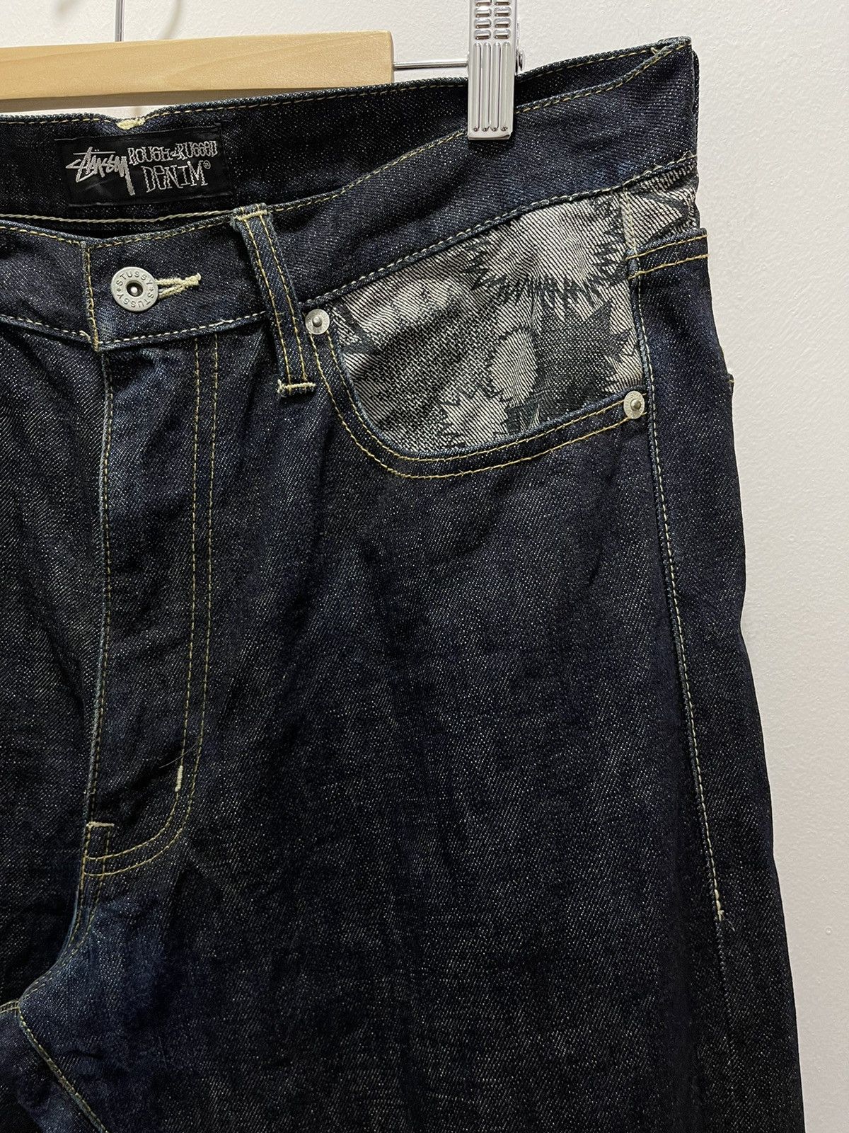 Stussy VINTAGE STUSSY ROUGH ART DESIGN DISTRESSED DENIM JEANS Size US 32 / EU 48 - 4 Thumbnail