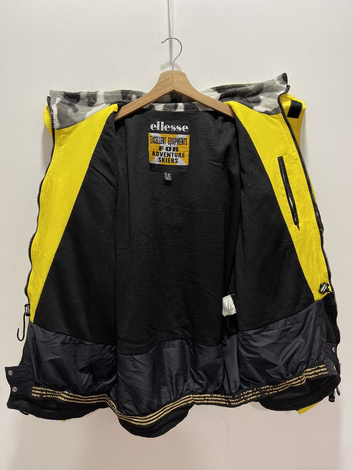 Ellesse × Vintage VINTAGE ELLESSE SPELLOUT EMBROIDERY SKI BOMBER JACKET Size US L / EU 52-54 / 3 - 9 Thumbnail