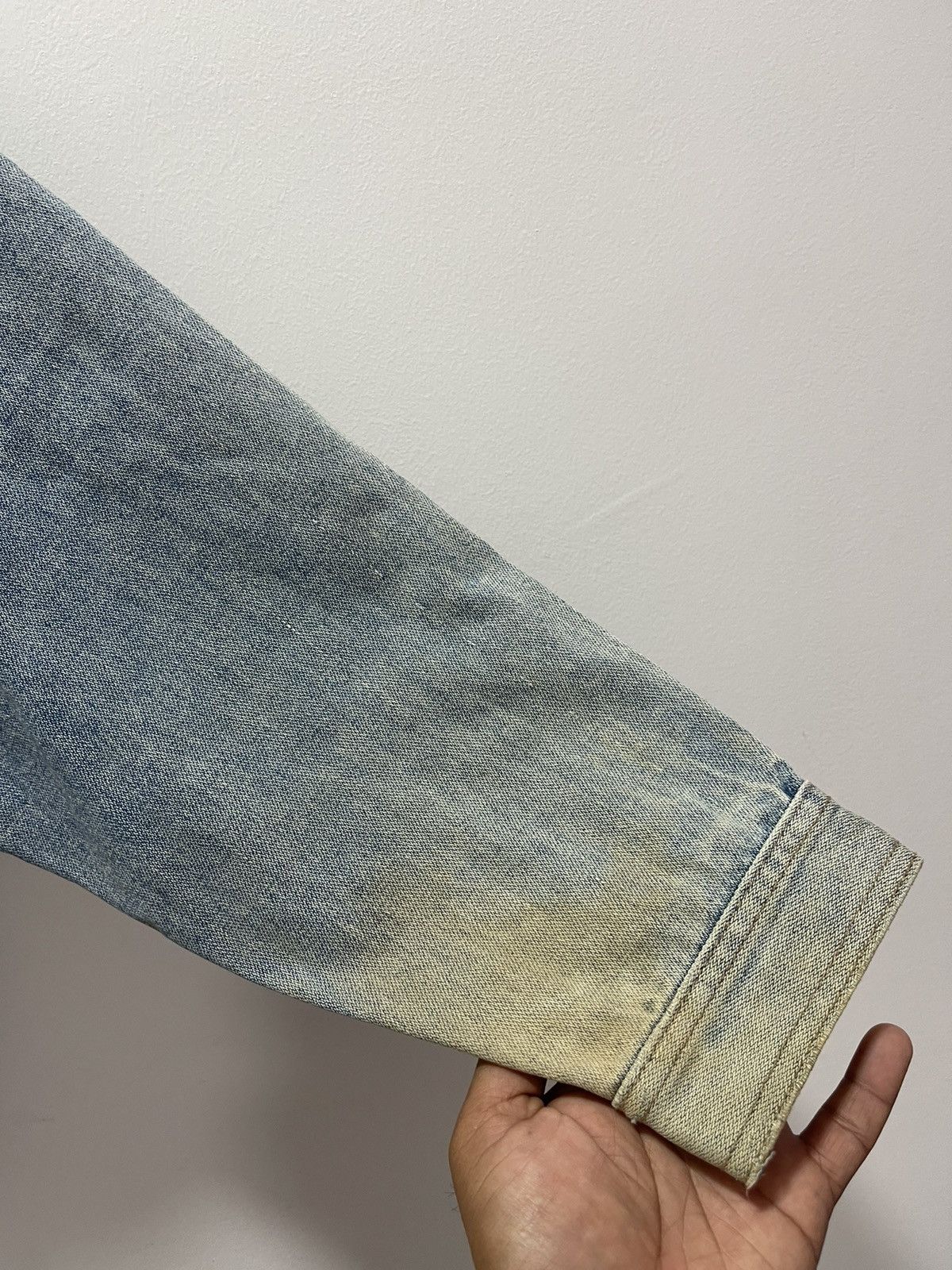 Japanese Brand JAPANESE BRAND TRUCKER KANYE STYLE DISTRESSED DENIM JACKET Size US M / EU 48-50 / 2 - 7 Thumbnail
