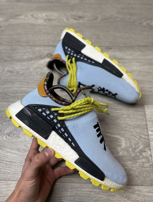 Pharrel x nmd hotsell human race inspiration pack