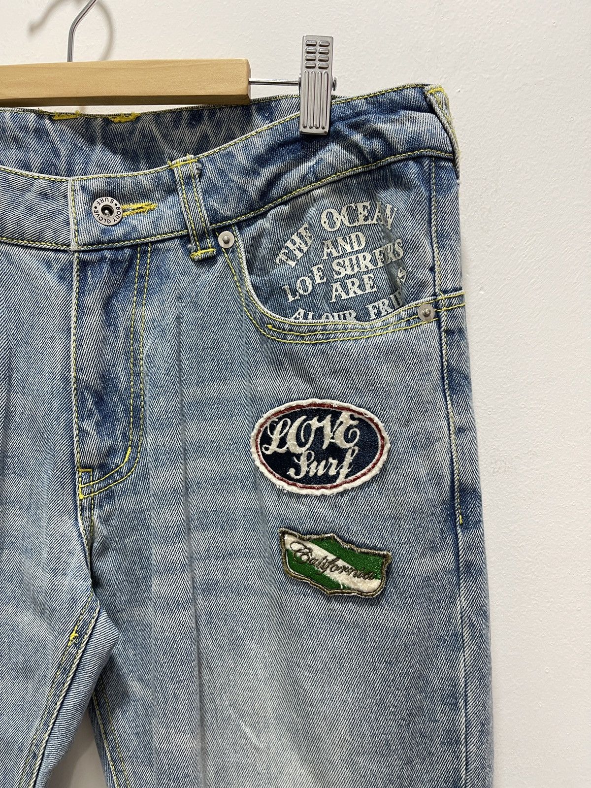 Body Glove × Vintage BODY GLOVE EMBROIDERY PATCHES DISTRESSED DENIM JEANS Size US 32 / EU 48 - 7 Thumbnail