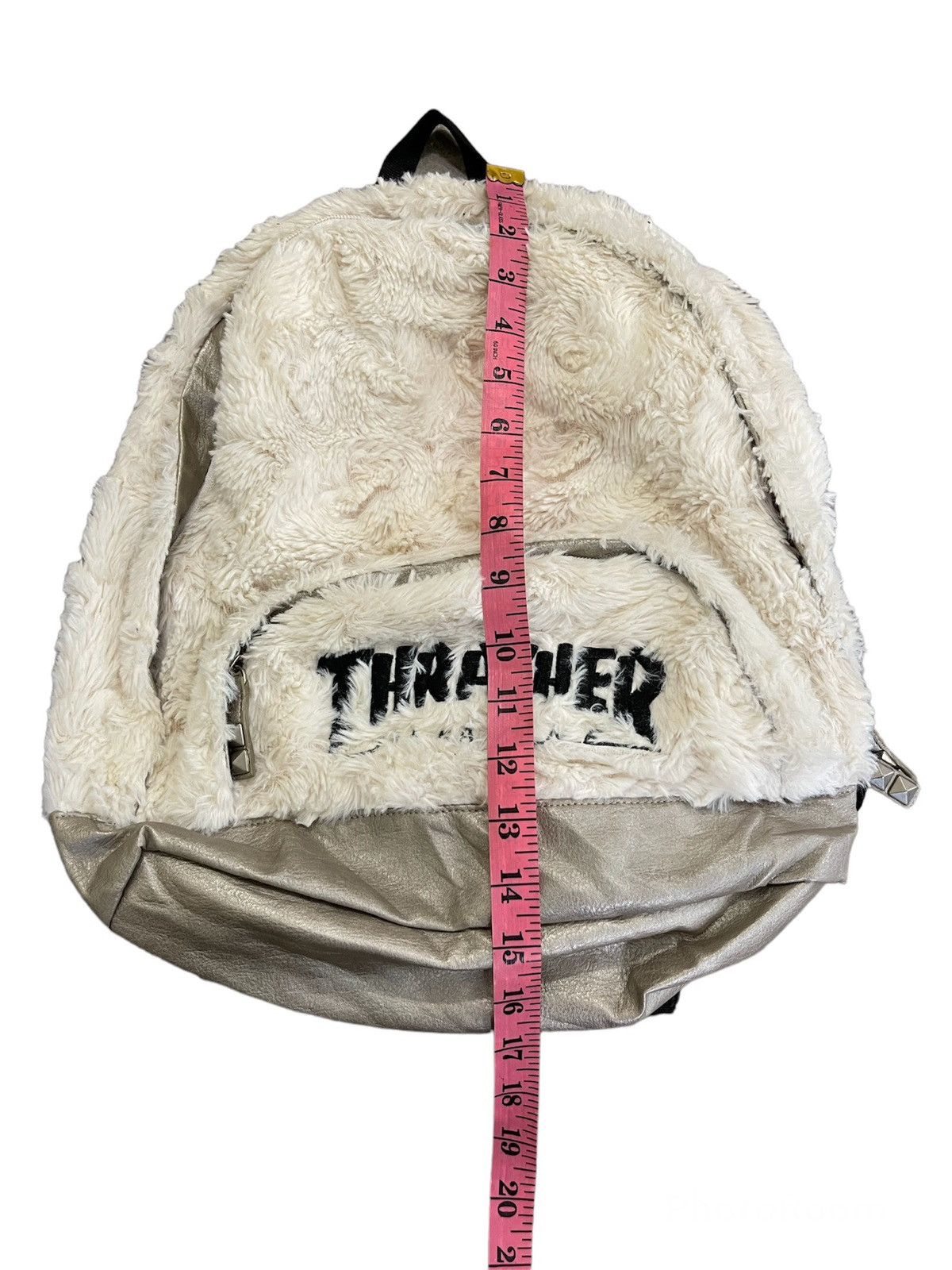 Girl Skateboards VINTAGE THRASHER MEGAZINE SHERPA BACKPACK Size ONE SIZE - 13 Thumbnail